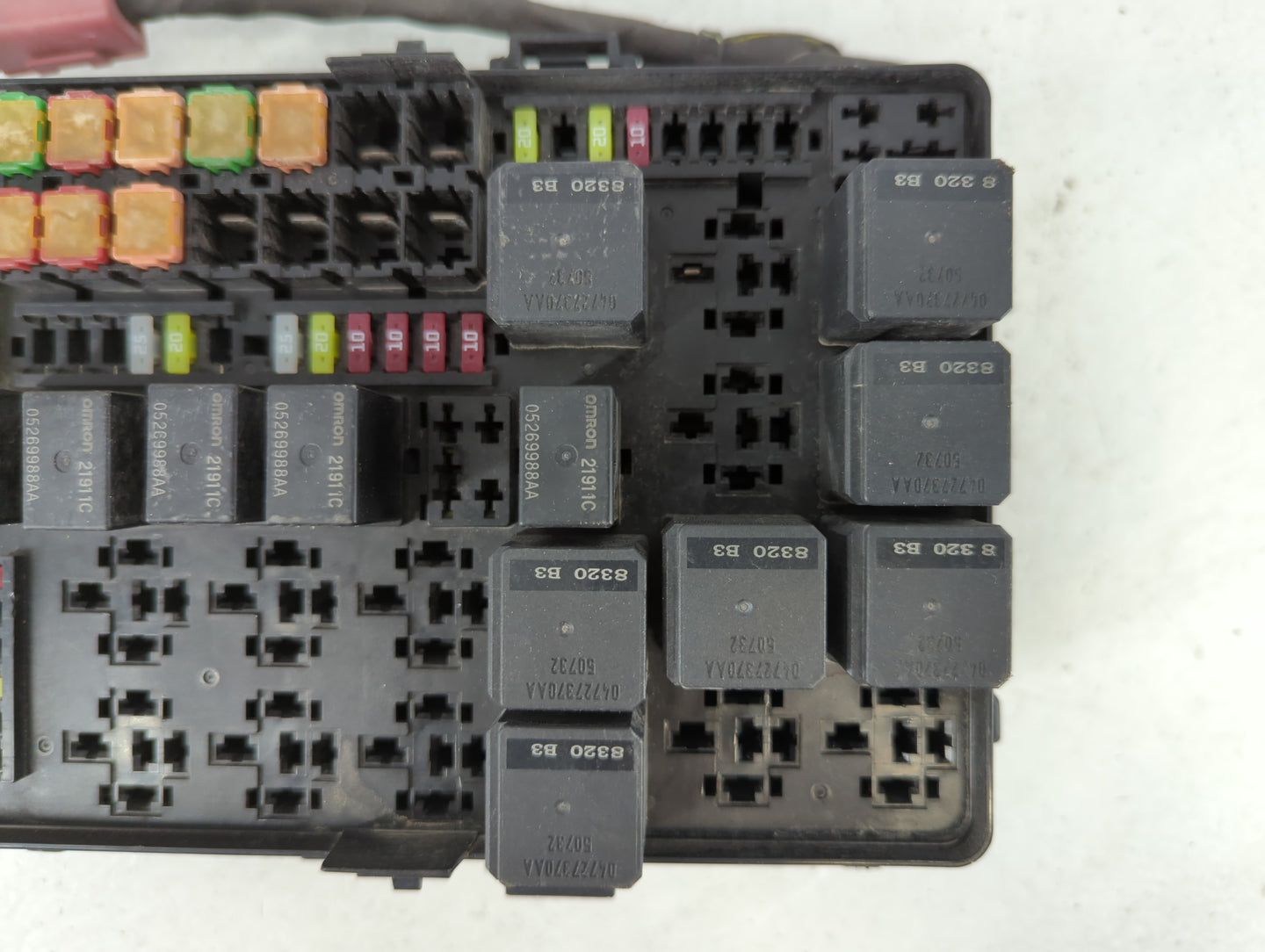 2011-2013 Kia Optima Fusebox Fuse Box Panel Relay Module P/N:7154-7630-30 Fits Fits 2011 2012 2013 OEM Used Auto Parts - Oem