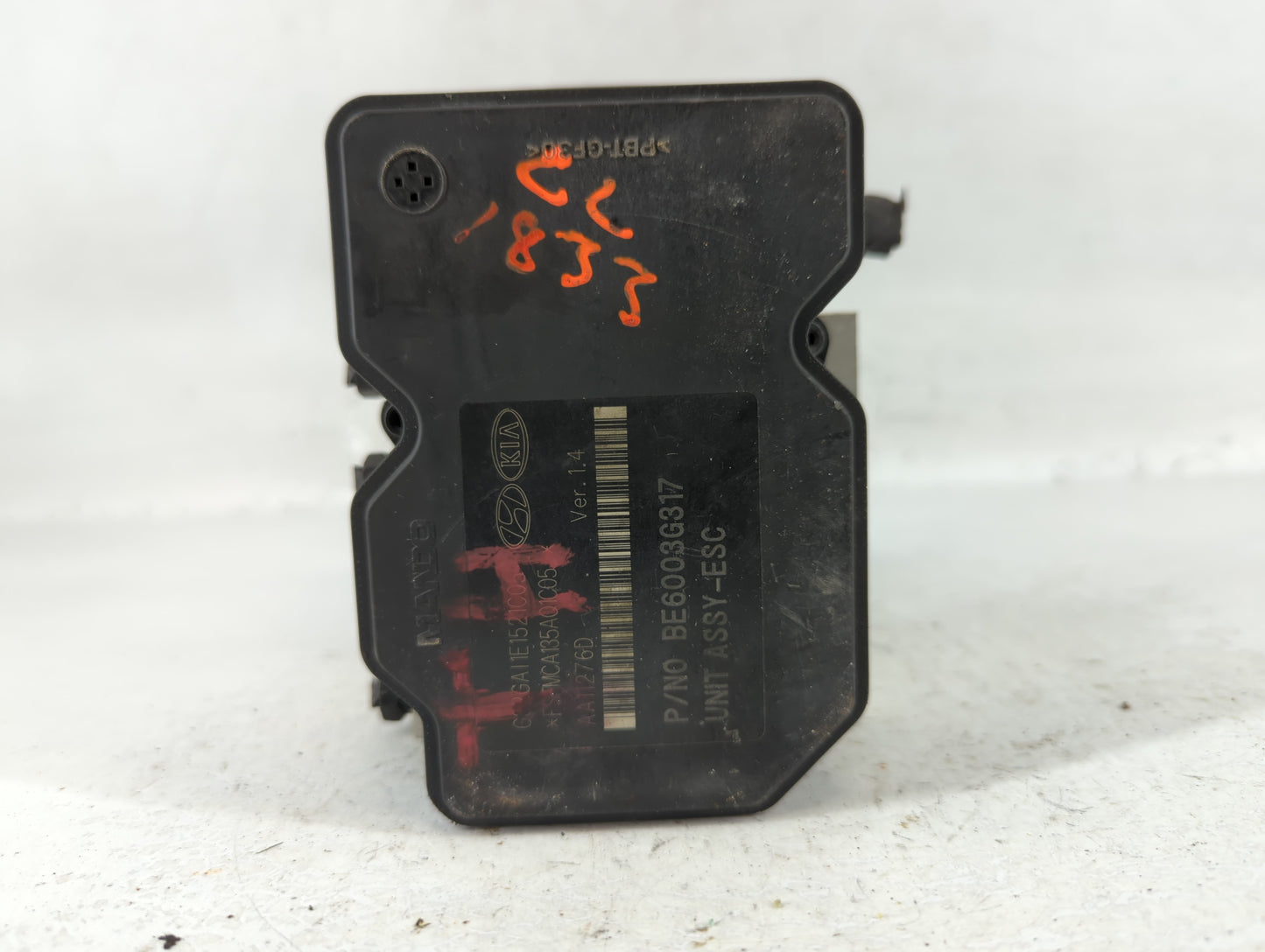 2011-2013 Kia Optima ABS Pump Control Module Replacement P/N:58920-2T550 Fits Fits 2011 2012 2013 OEM Used Auto Parts - Oemu