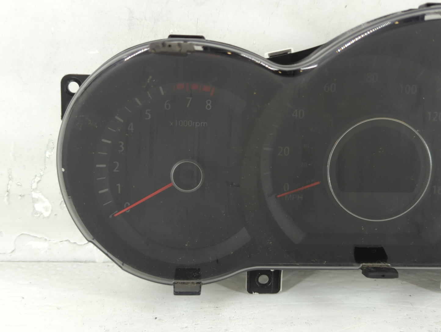 2012-2013 Kia Optima Instrument Cluster Speedometer Gauges P/N:94001-2T323 Fits Fits 2012 2013 OEM Used Auto Parts - Oemused