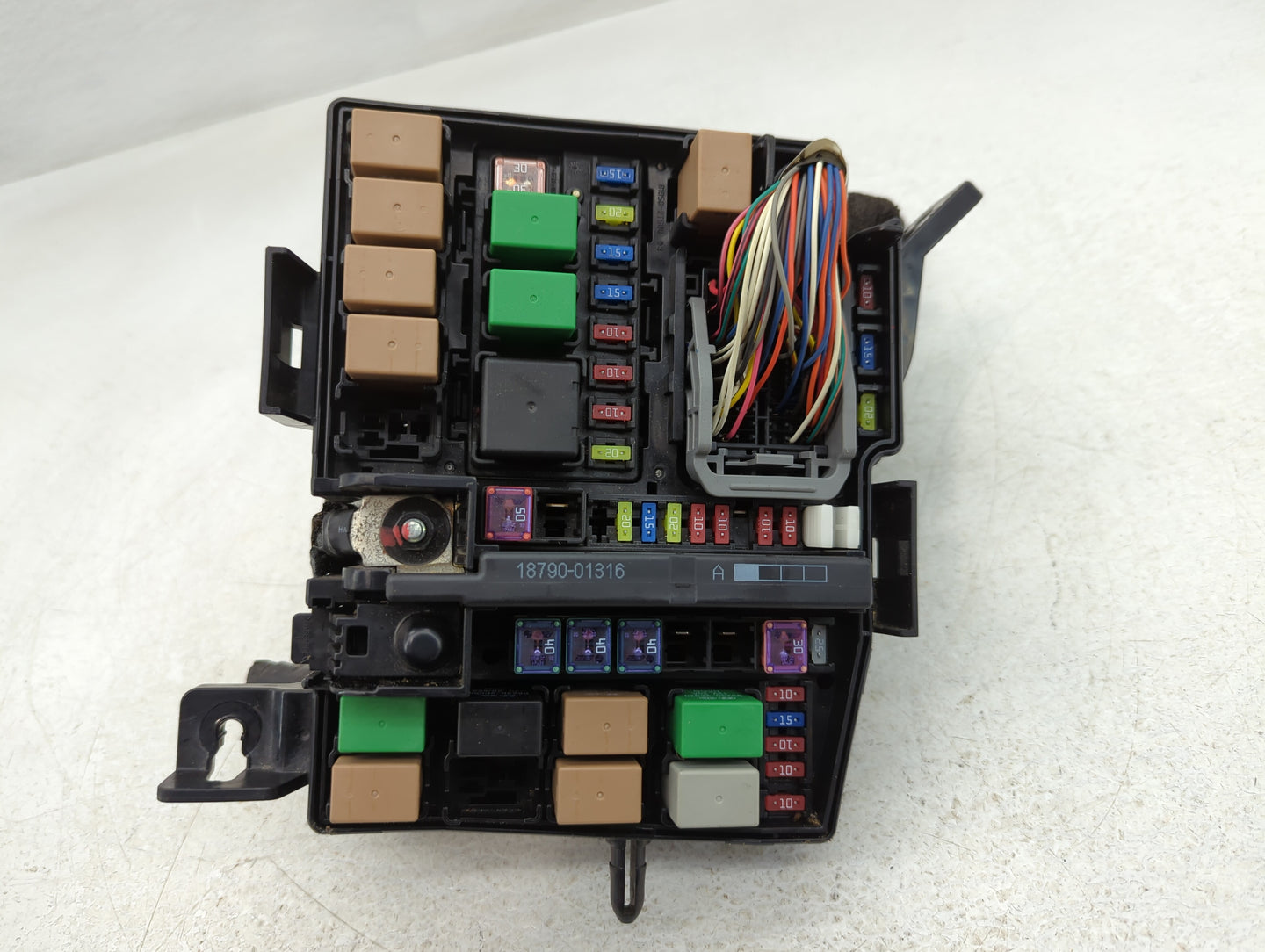2011-2013 Kia Optima Fusebox Fuse Box Panel Relay Module P/N:VS912004C71QC Fits Fits 2011 2012 2013 OEM Used Auto Parts - Oe