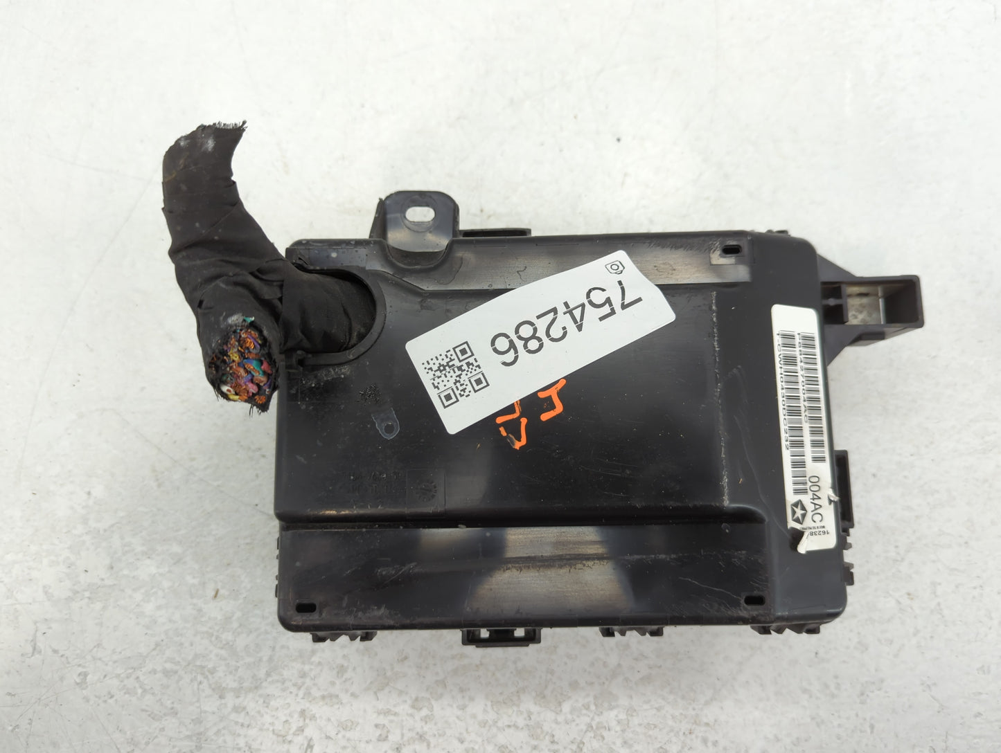 2011-2013 Kia Optima Fusebox Fuse Box Panel Relay Module P/N:PP-TD10 7154-7630-30 Fits Fits 2011 2012 2013 OEM Used Auto Par