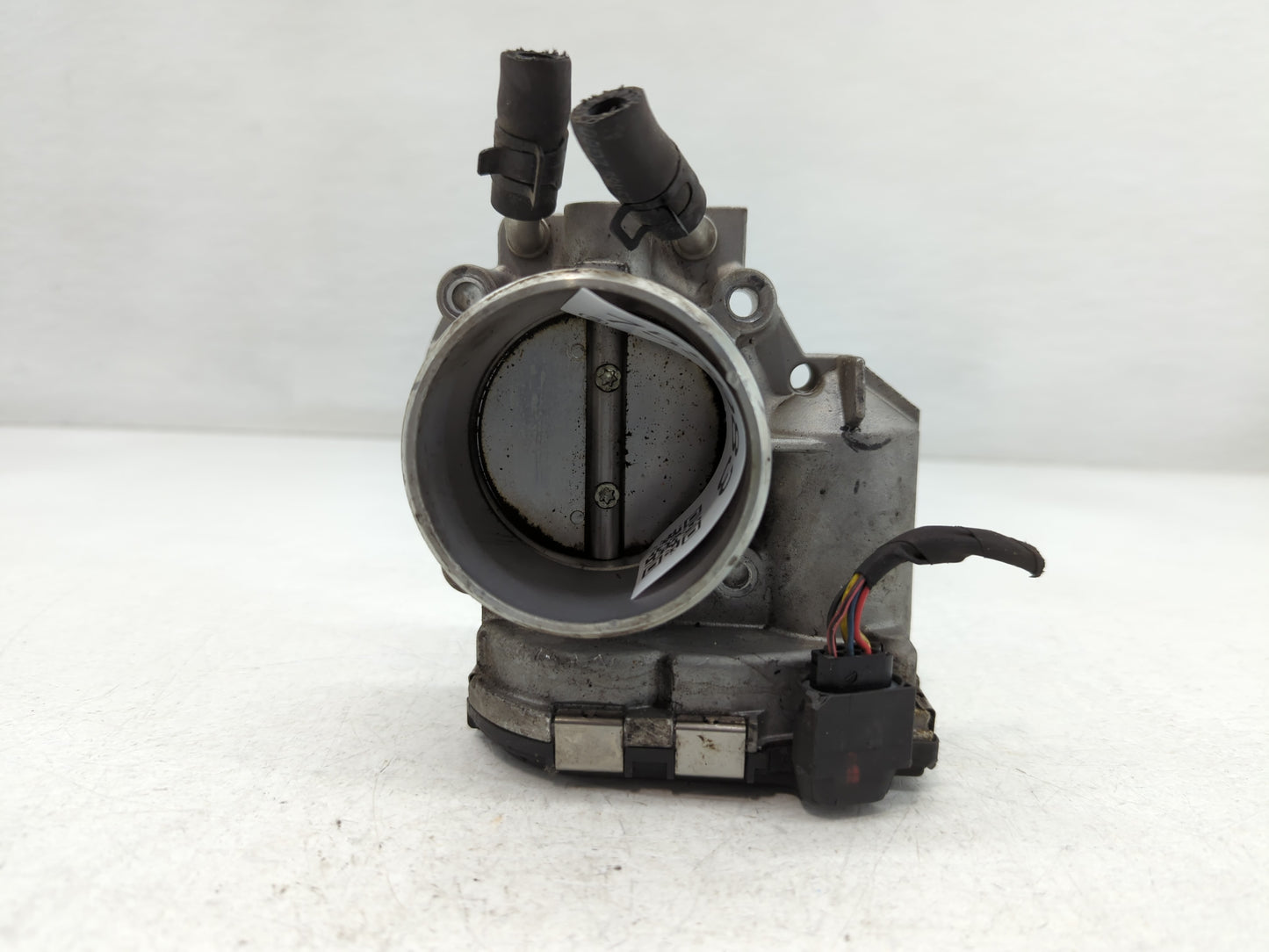 2011-2015 Kia Optima Throttle Body P/N:35100-2G710 Fits Fits 2011 2012 2013 2014 2015 2016 OEM Used Auto Parts - Oemusedauto