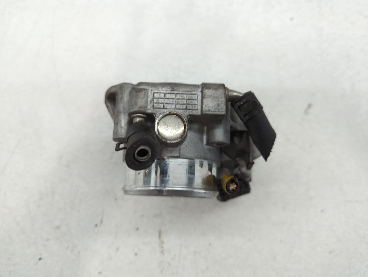 2011-2016 Kia Optima Throttle Body P/N:35100-2G800 Fits Fits 2011 2012 2013 2014 2015 2016 OEM Used Auto Parts - Oemusedauto