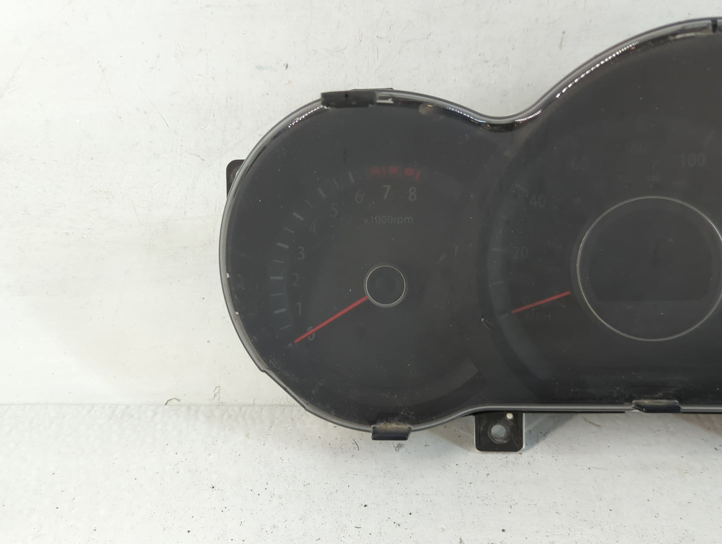 2012-2013 Kia Optima Instrument Cluster Speedometer Gauges P/N:94001-2T322 Fits Fits 2012 2013 OEM Used Auto Parts - Oemused