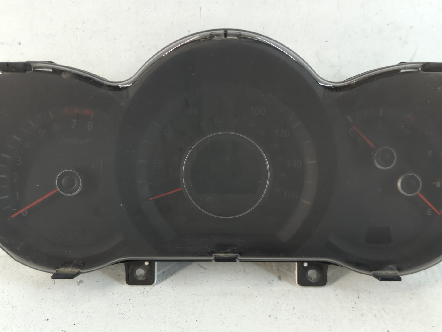 2012-2013 Kia Optima Instrument Cluster Speedometer Gauges P/N:94001-2T322 Fits Fits 2012 2013 OEM Used Auto Parts - Oemused