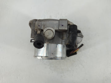 2011-2015 Kia Optima Throttle Body P/N:35100-2G700 Fits Fits 2011 2012 2013 2014 2015 2016 OEM Used Auto Parts