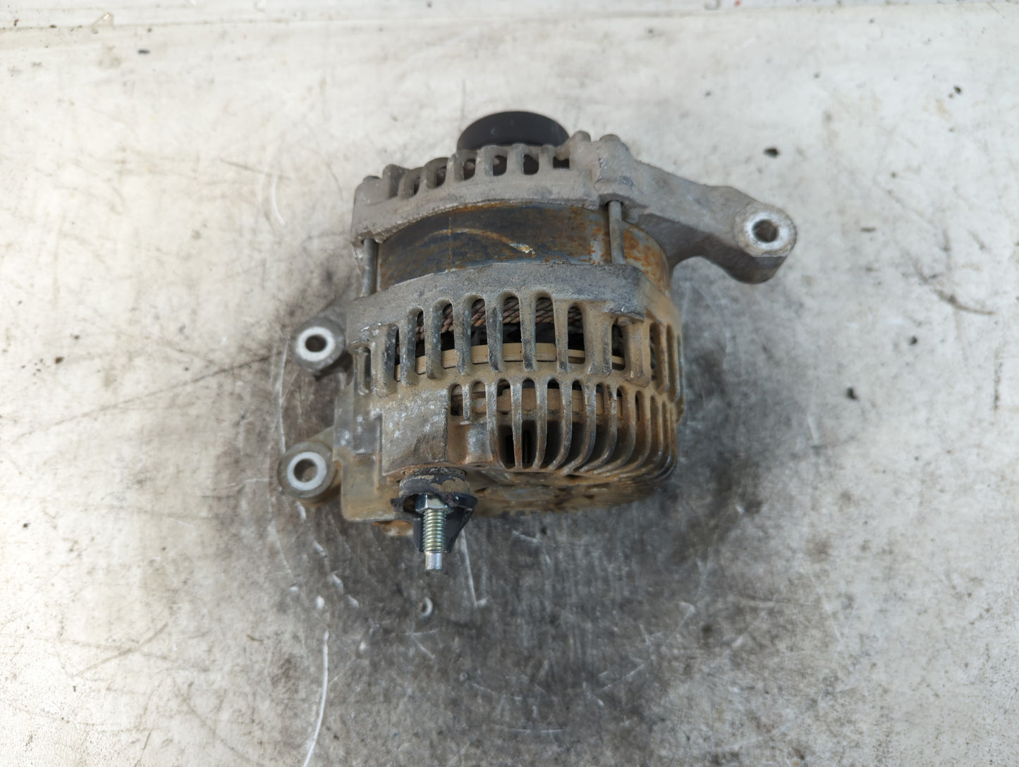 2012-2013 Kia Optima Alternator Replacement Generator Charging Assembly Engine OEM Fits Fits 2011 2012 2013 OEM Used Auto Pa