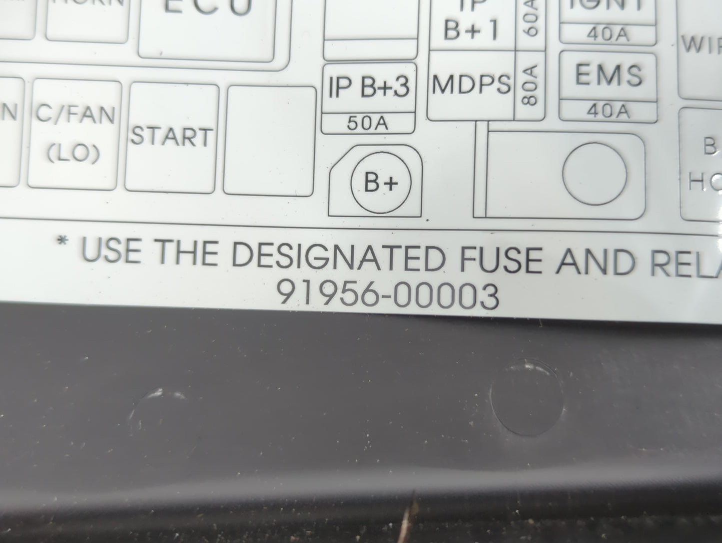 2011-2013 Kia Optima Fusebox Fuse Box Panel Relay Module P/N:91956-00003 Fits Fits 2011 2012 2013 OEM Used Auto Parts - Oemu