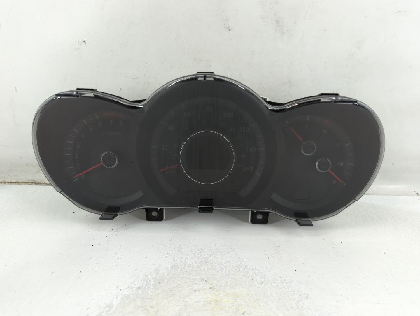 2012-2013 Kia Optima Instrument Cluster Speedometer Gauges P/N:94001-2T322 Fits Fits 2012 2013 OEM Used Auto Parts - Oemused