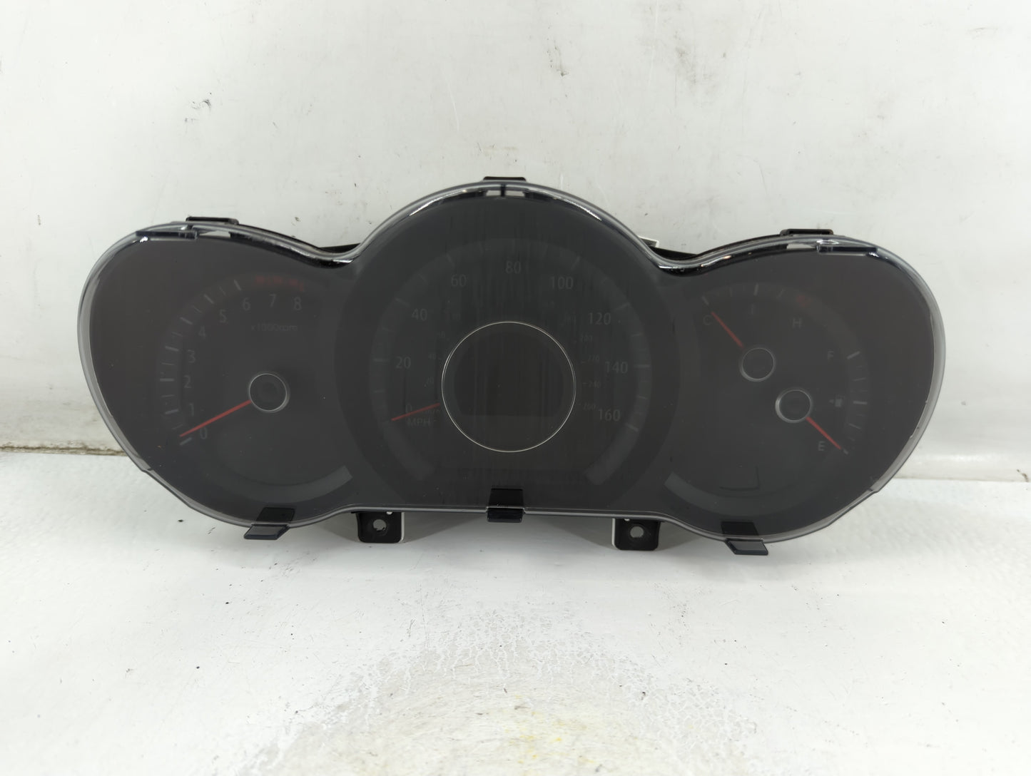 2012-2013 Kia Optima Instrument Cluster Speedometer Gauges P/N:94001-2T322 Fits Fits 2012 2013 OEM Used Auto Parts - Oemused