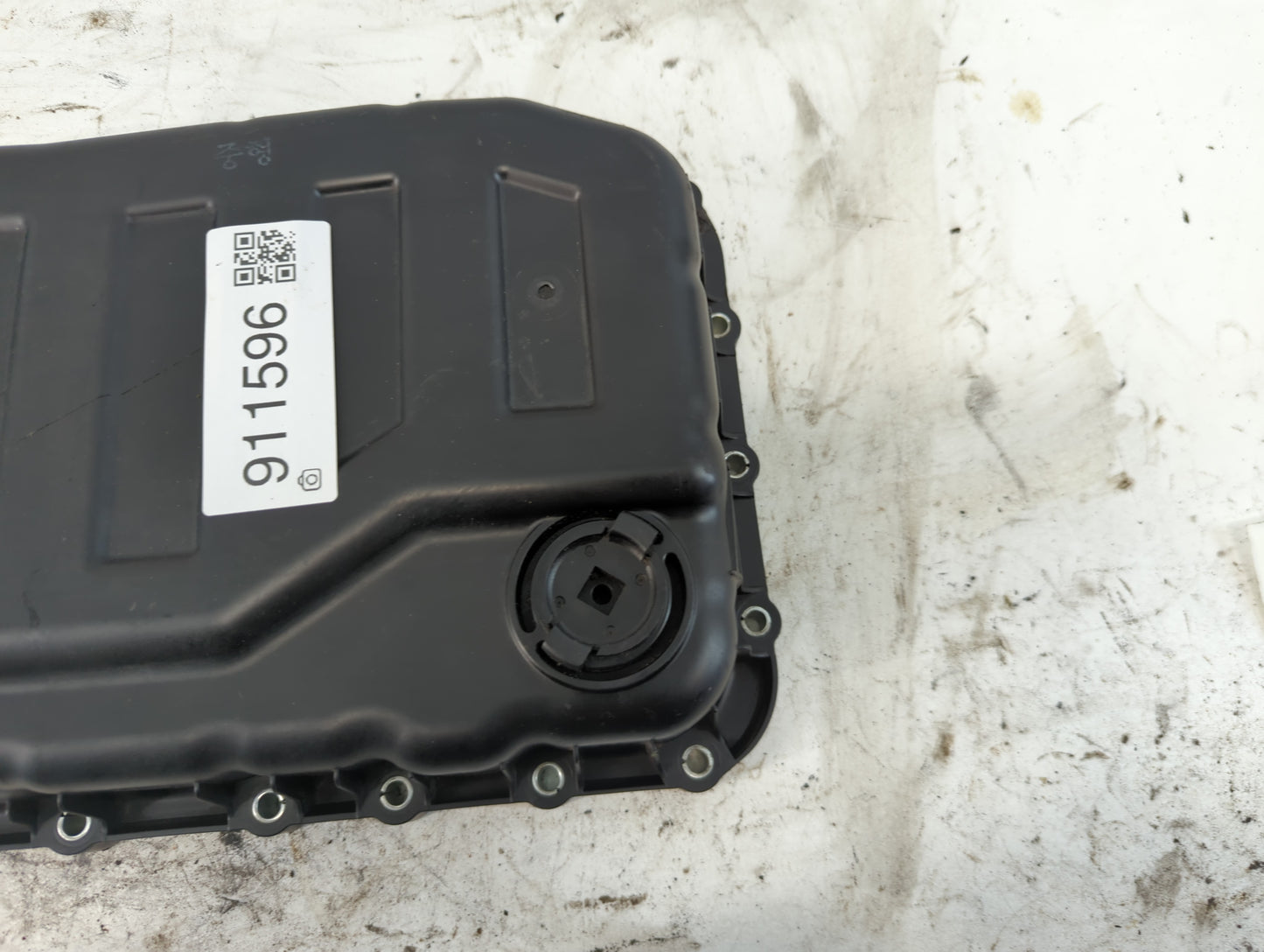 2011-2013 Kia Optima Engine Oil Pan P/N:45280-3B810 Fits Fits 2011 2012 2013 OEM Used Auto Parts - Oemusedautoparts1.com