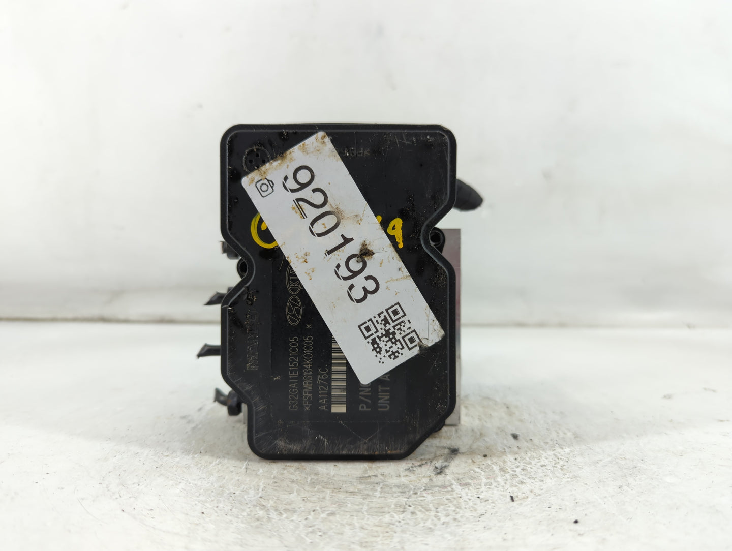 2011-2013 Kia Optima ABS Pump Control Module Replacement P/N:58920-2T550 Fits Fits 2011 2012 2013 OEM Used Auto Parts - Oemu
