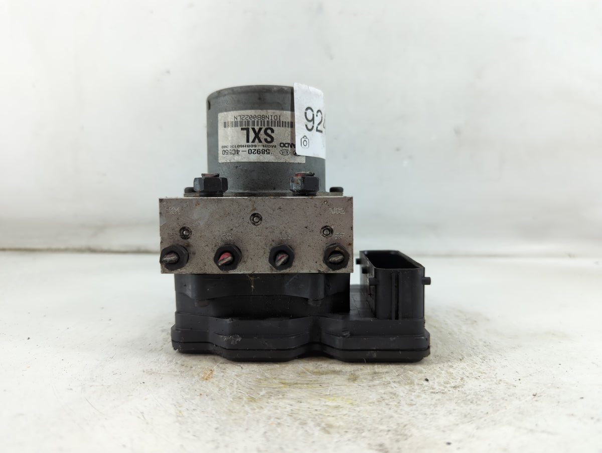 2013 Kia Optima Anti-Lock Brake ABS Pump Module Actuator OEM P/N:58920-4C550 58920-2T550 Fits OEM Used Auto Parts - Oemuseda
