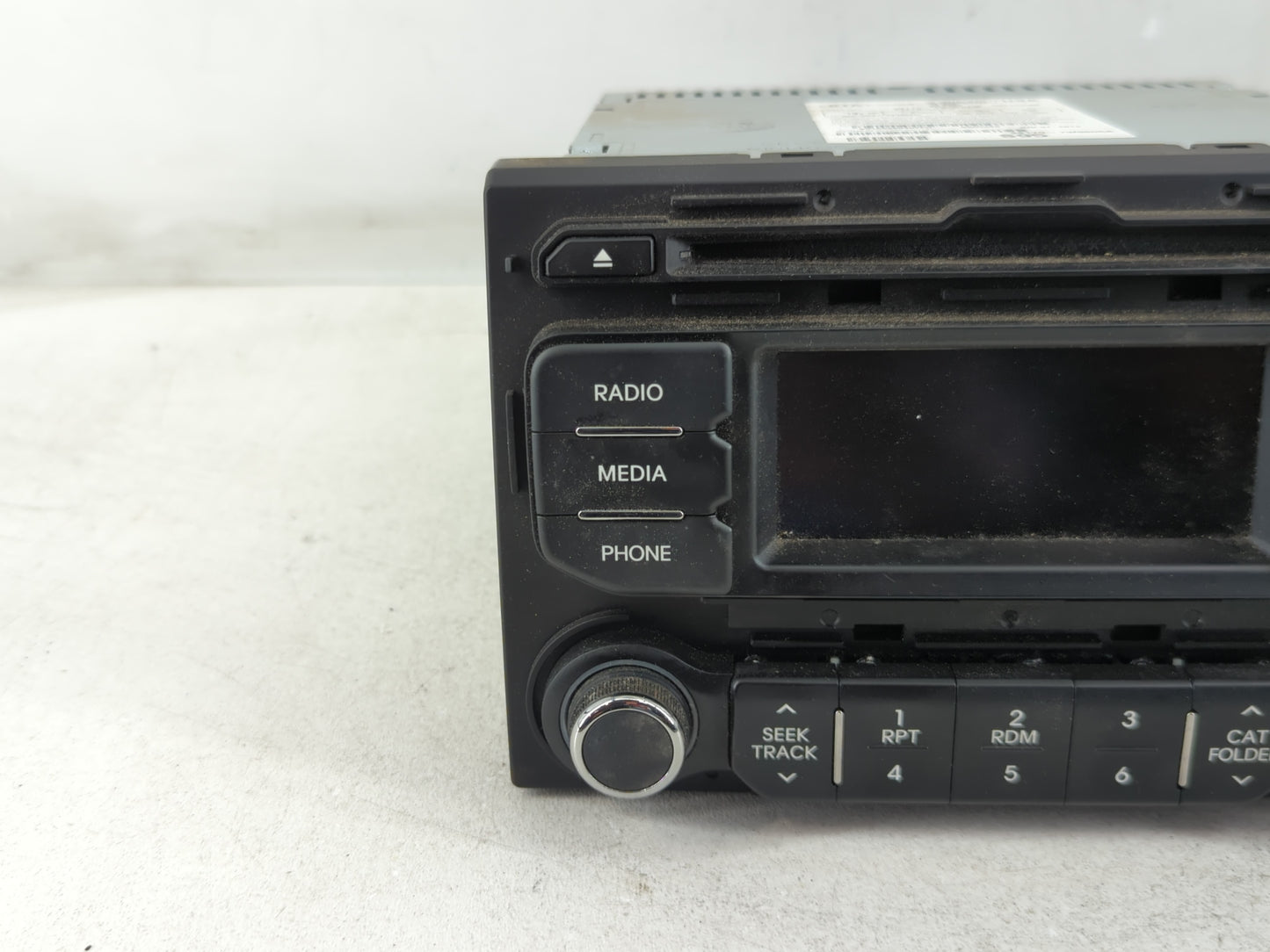 2012-2015 Kia Rio Radio AM FM Cd Player Receiver Replacement P/N:96170-1W950CA Fits Fits 2012 2013 2014 2015 OEM Used Auto P