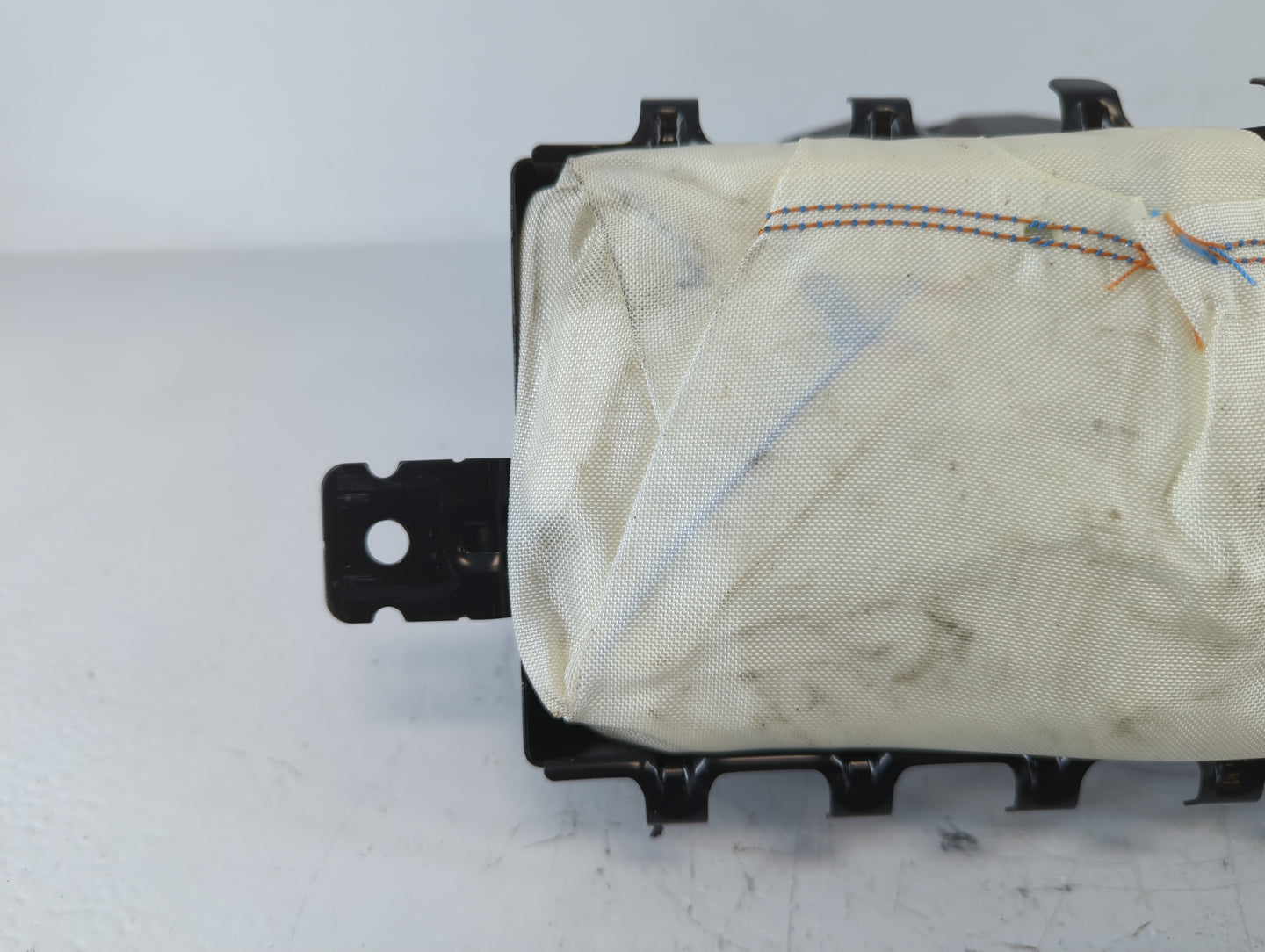 2012-2017 Kia Rio Air Bag Passenger Right Dashboard OEM P/N:845301W600 Fits Fits 2012 2013 2014 2015 2016 2017 OEM Used Auto