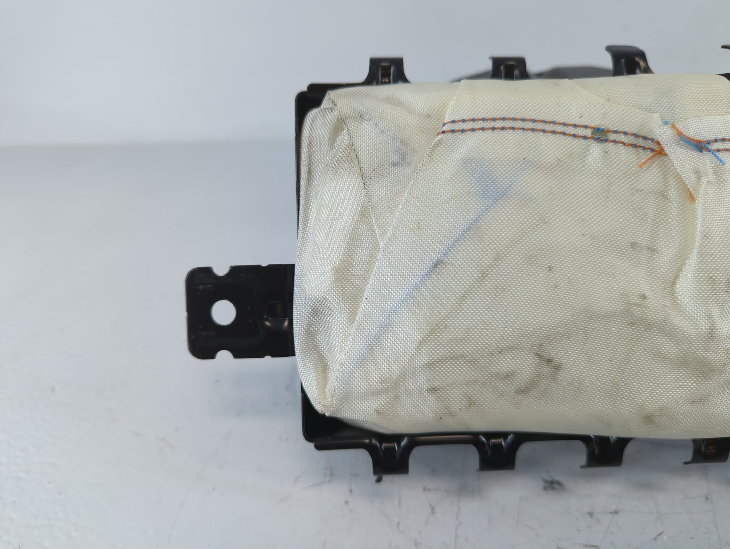 2012-2017 Kia Rio Air Bag Passenger Right Dashboard OEM P/N:845301W600 Fits Fits 2012 2013 2014 2015 2016 2017 OEM Used Auto