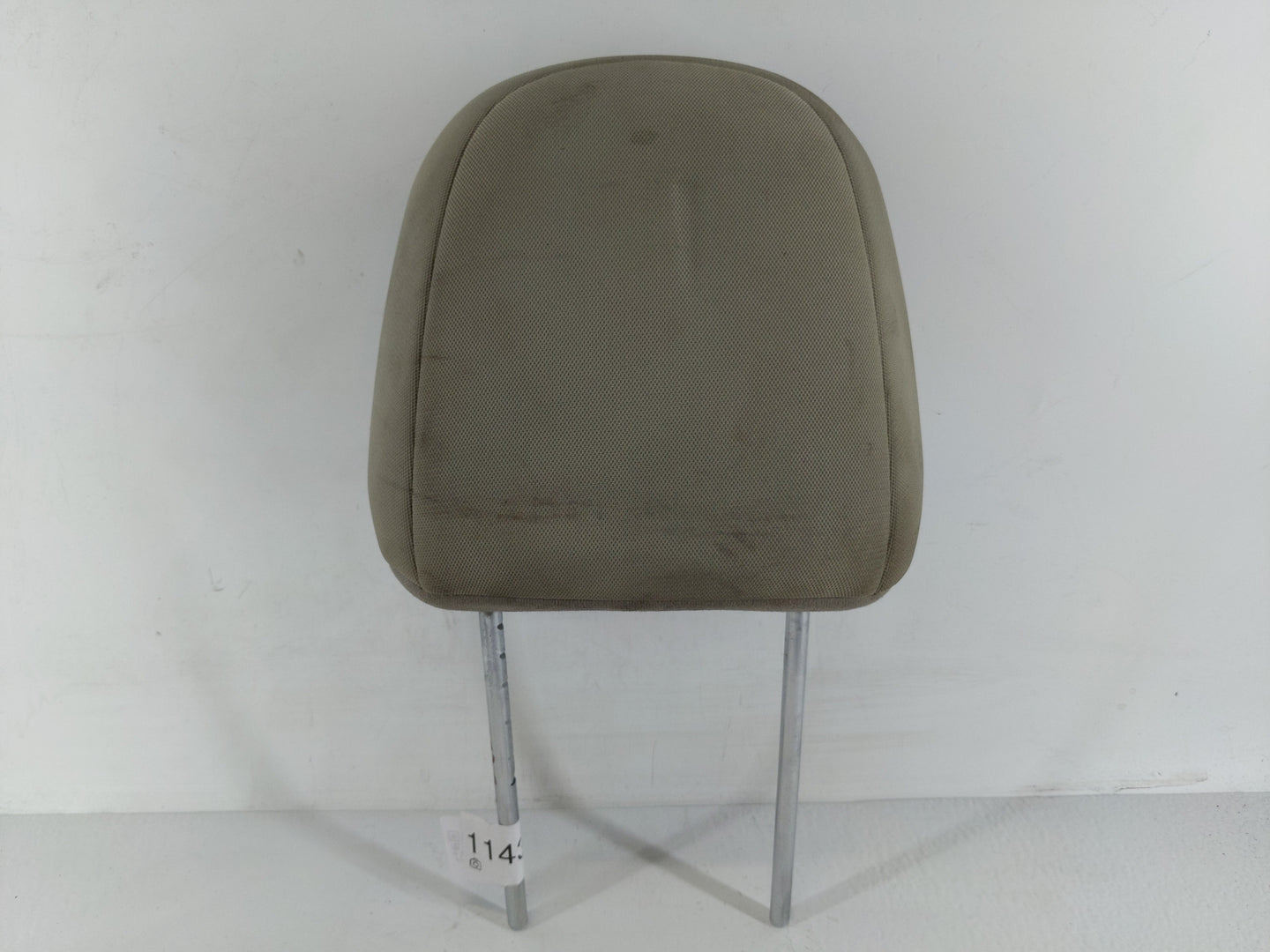 2012-2015 Kia Rio Headrest Head Rest Front Driver Passenger Seat Fits Fits 2012 2013 2014 2015 OEM Used Auto Parts - Oemused