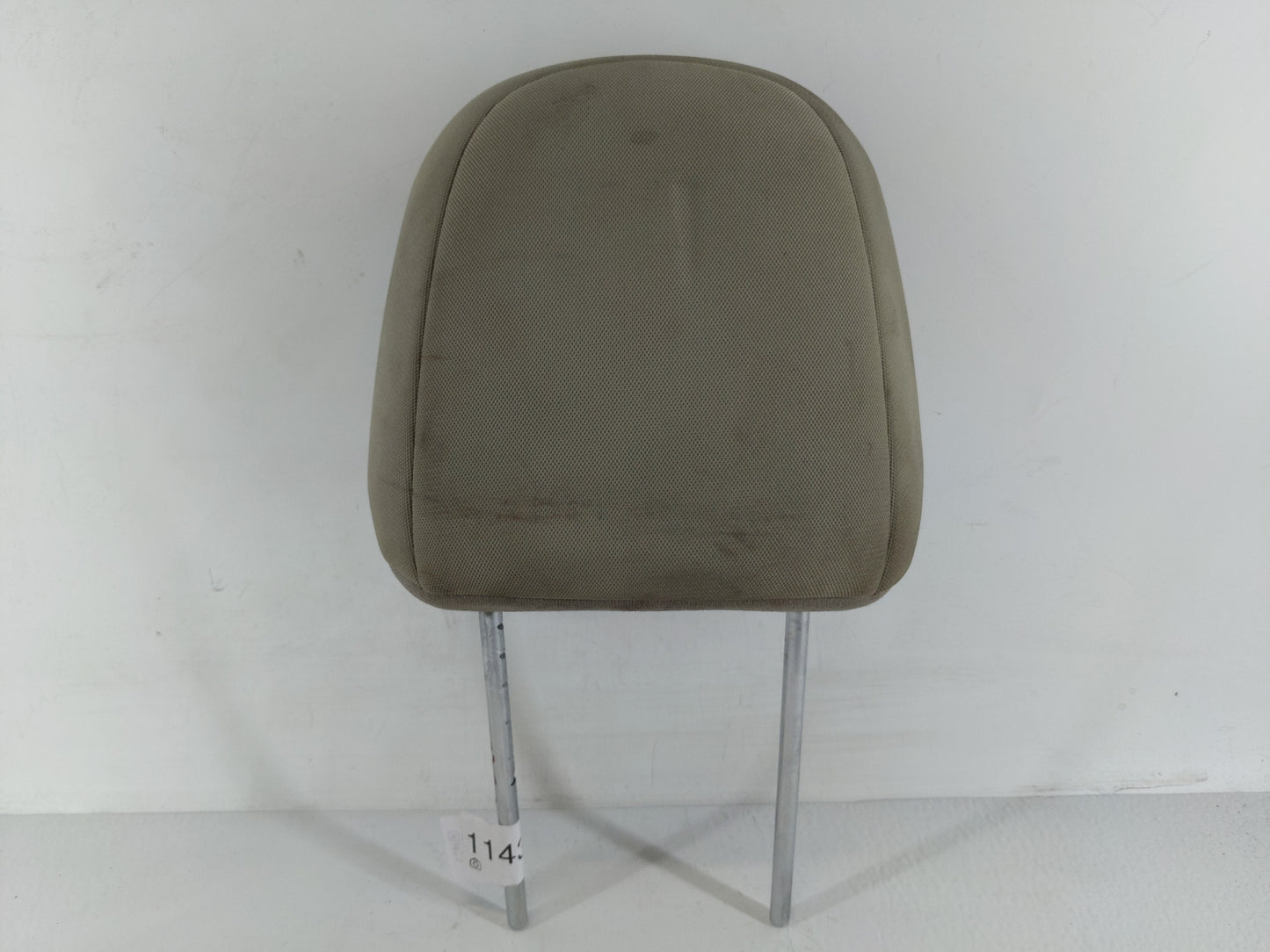 2012-2015 Kia Rio Headrest Head Rest Front Driver Passenger Seat Fits Fits 2012 2013 2014 2015 OEM Used Auto Parts - Oemused