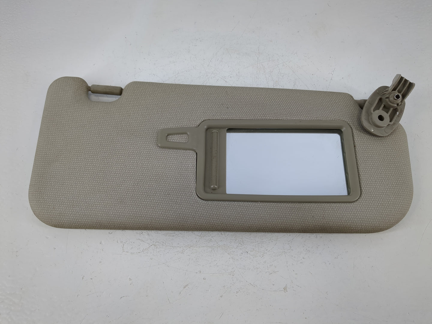 2012-2017 Kia Rio Sun Visor Shade Replacement Passenger Right Mirror Fits Fits 2012 2013 2014 2015 2016 2017 OEM Used Auto P
