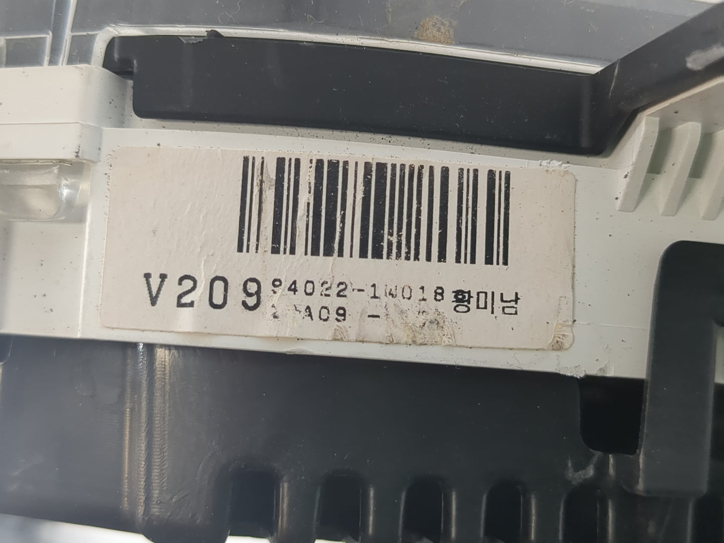 2012-2015 Kia Rio Instrument Cluster Speedometer Gauges P/N:94022-1W018 Fits Fits 2012 2013 2014 2015 OEM Used Auto Parts - 