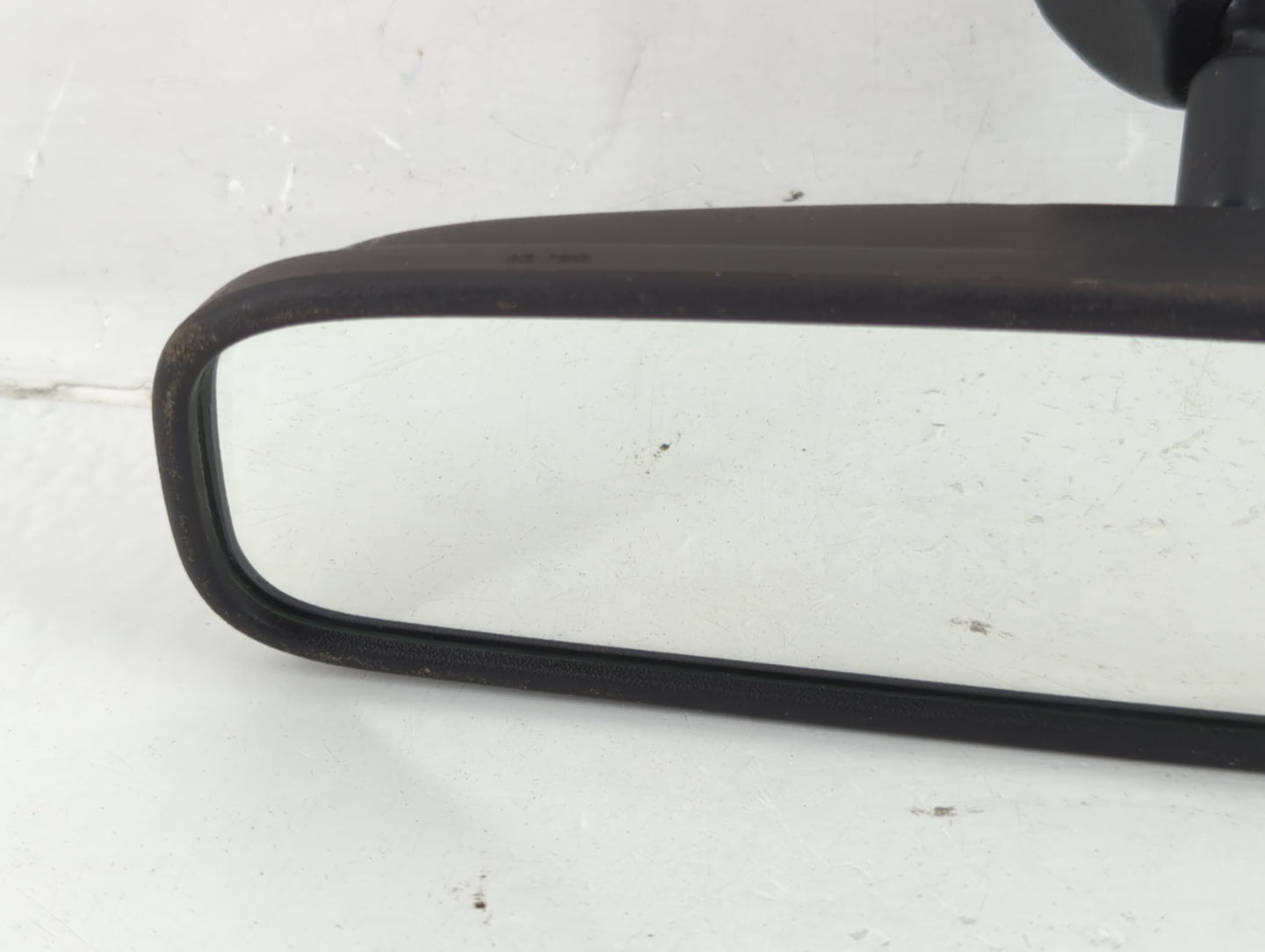 2010-2017 Kia Rio Interior Rear View Mirror Replacement OEM P/N:E4012143 Fits OEM Used Auto Parts - Oemusedautoparts1.com