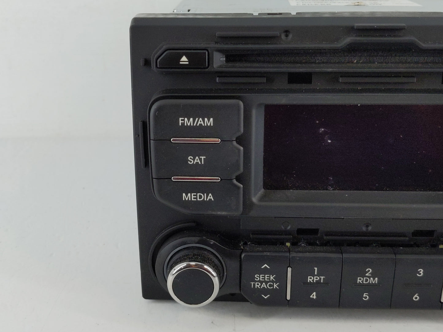 2012-2015 Kia Rio Radio AM FM Cd Player Receiver Replacement P/N:96170-1W900CA Fits Fits 2012 2013 2014 2015 OEM Used Auto P
