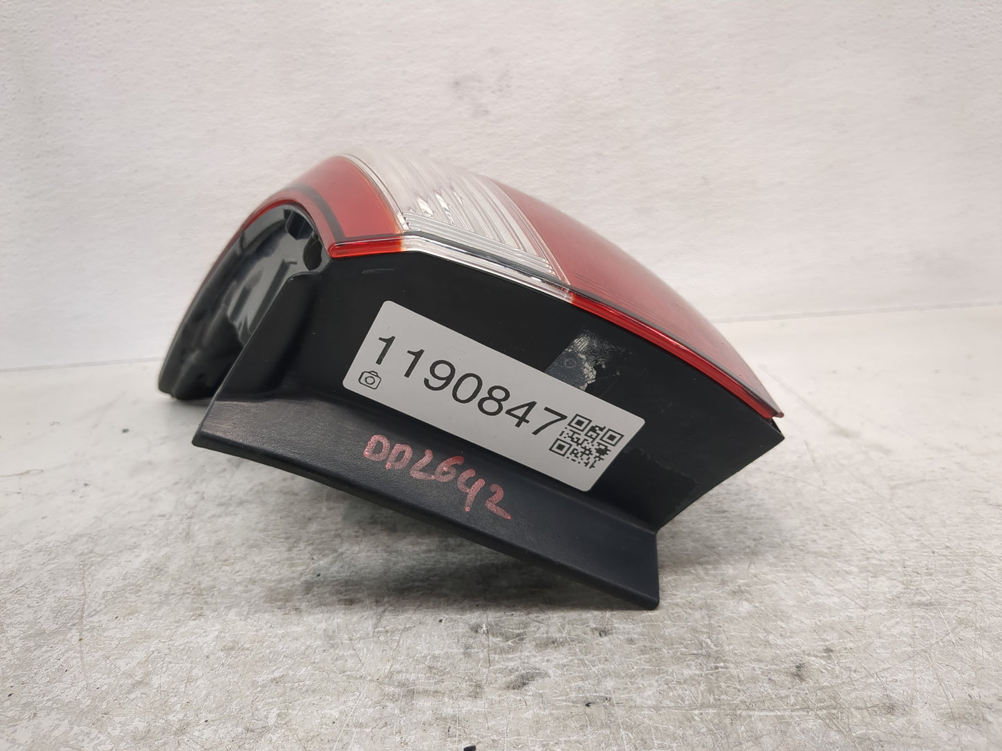 2012-2017 Kia Rio Tail Light Assembly Driver Left OEM Fits Fits 2012 2013 2014 2015 2016 2017 OEM Used Auto Parts - Oemuseda