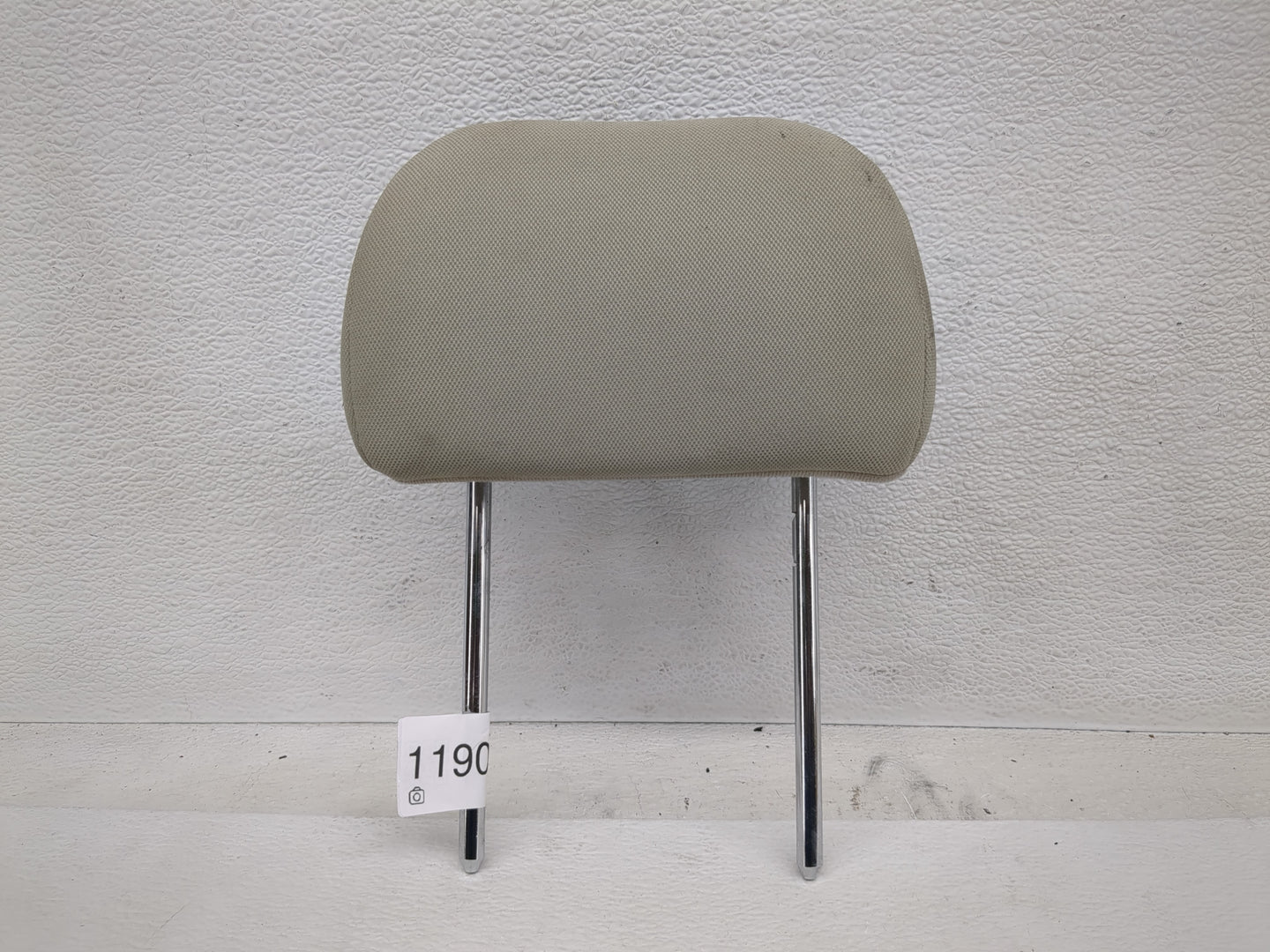 2012-2015 Kia Rio Headrest Head Rest Front Driver Passenger Seat Fits Fits 2012 2013 2014 2015 OEM Used Auto Parts - Oemused