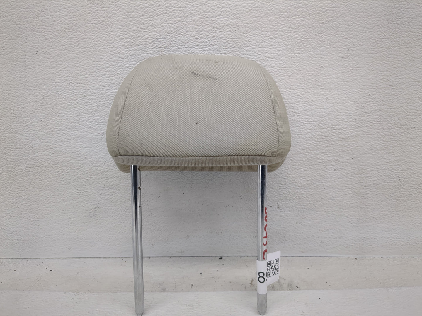 2012-2015 Kia Rio Headrest Head Rest Front Driver Passenger Seat Fits Fits 2012 2013 2014 2015 OEM Used Auto Parts - Oemused