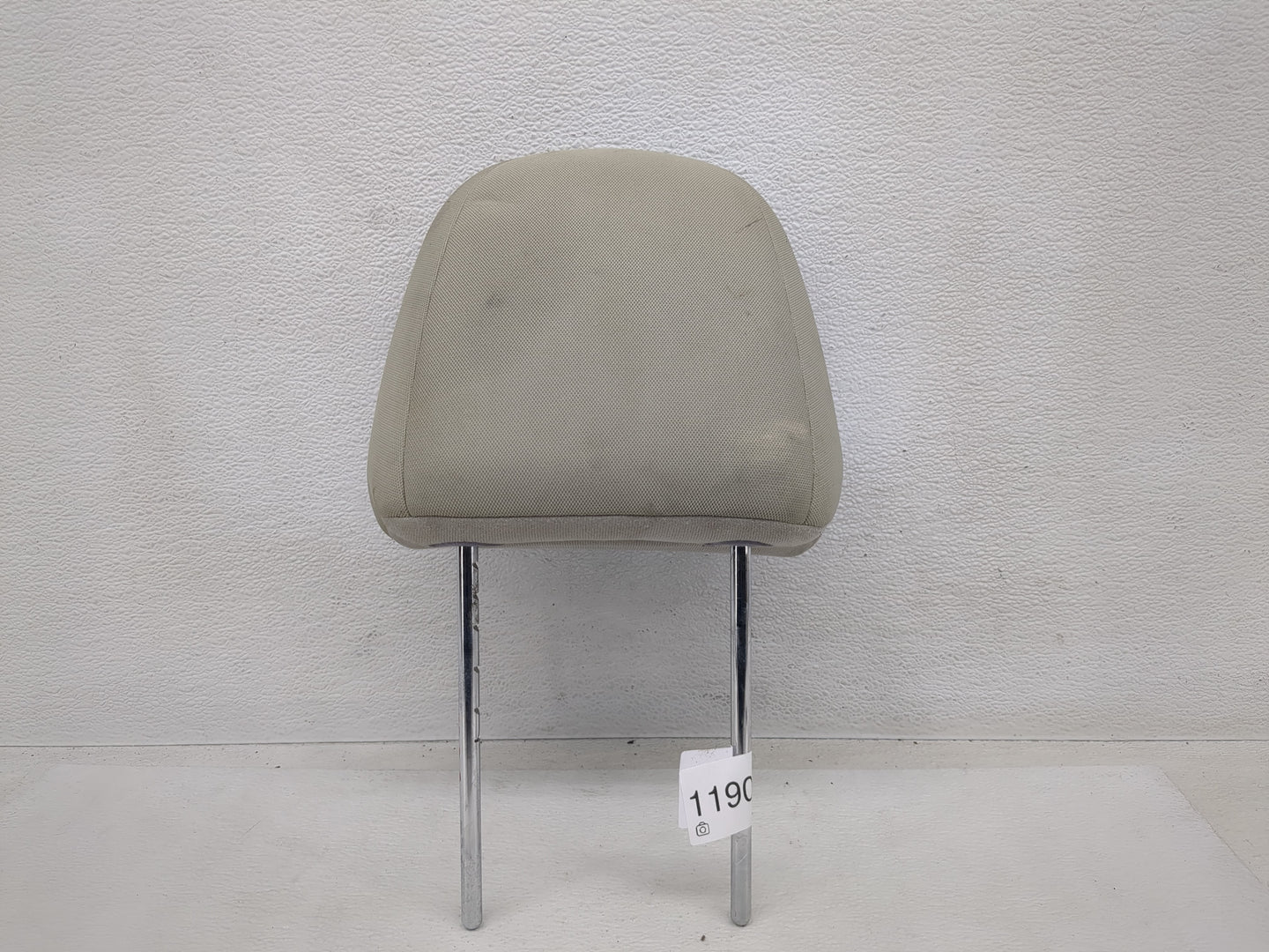 2012-2015 Kia Rio Headrest Head Rest Front Driver Passenger Seat Fits Fits 2012 2013 2014 2015 OEM Used Auto Parts - Oemused