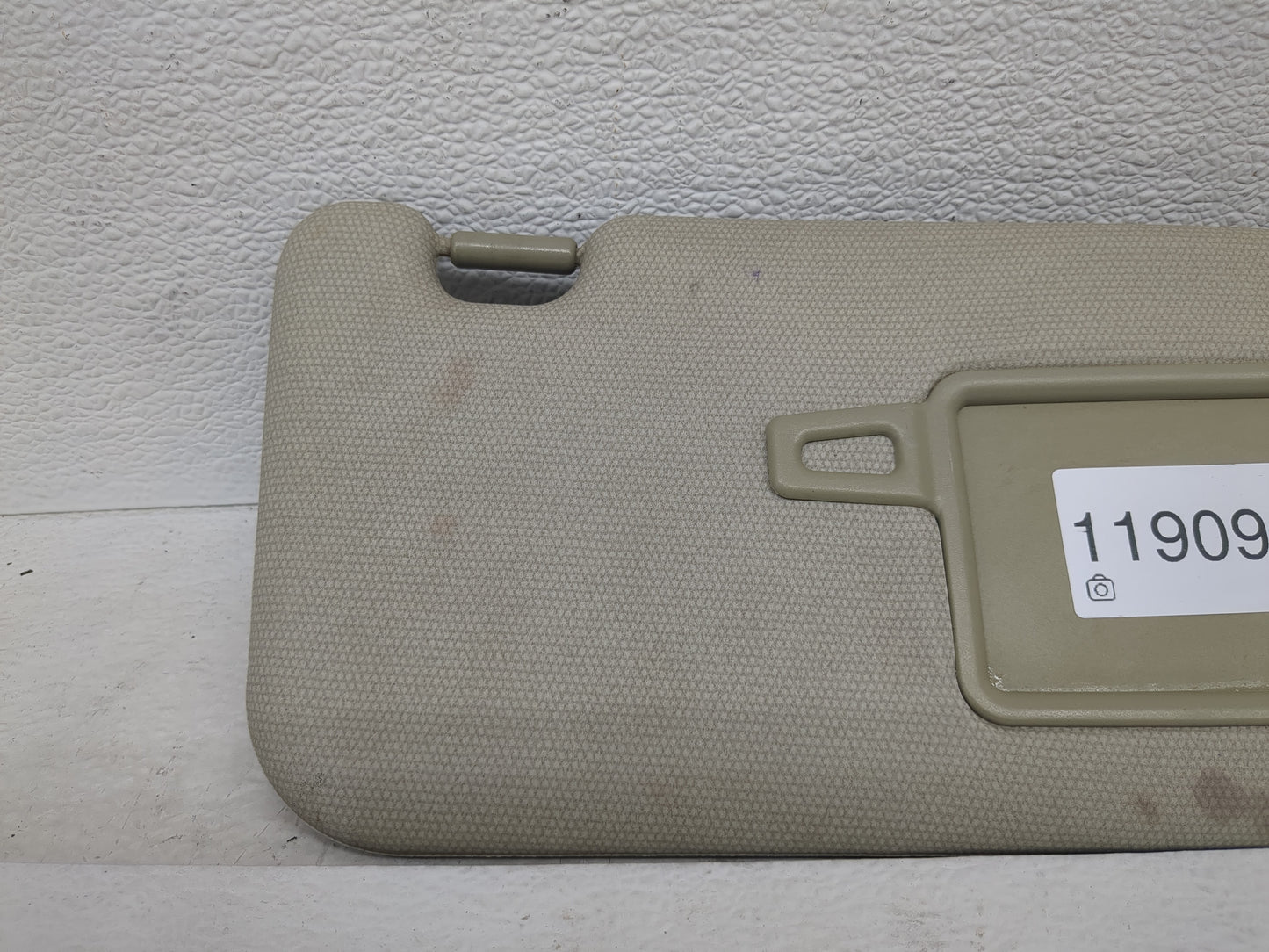 2012-2017 Kia Rio Sun Visor Shade Replacement Passenger Right Mirror Fits Fits 2012 2013 2014 2015 2016 2017 OEM Used Auto P
