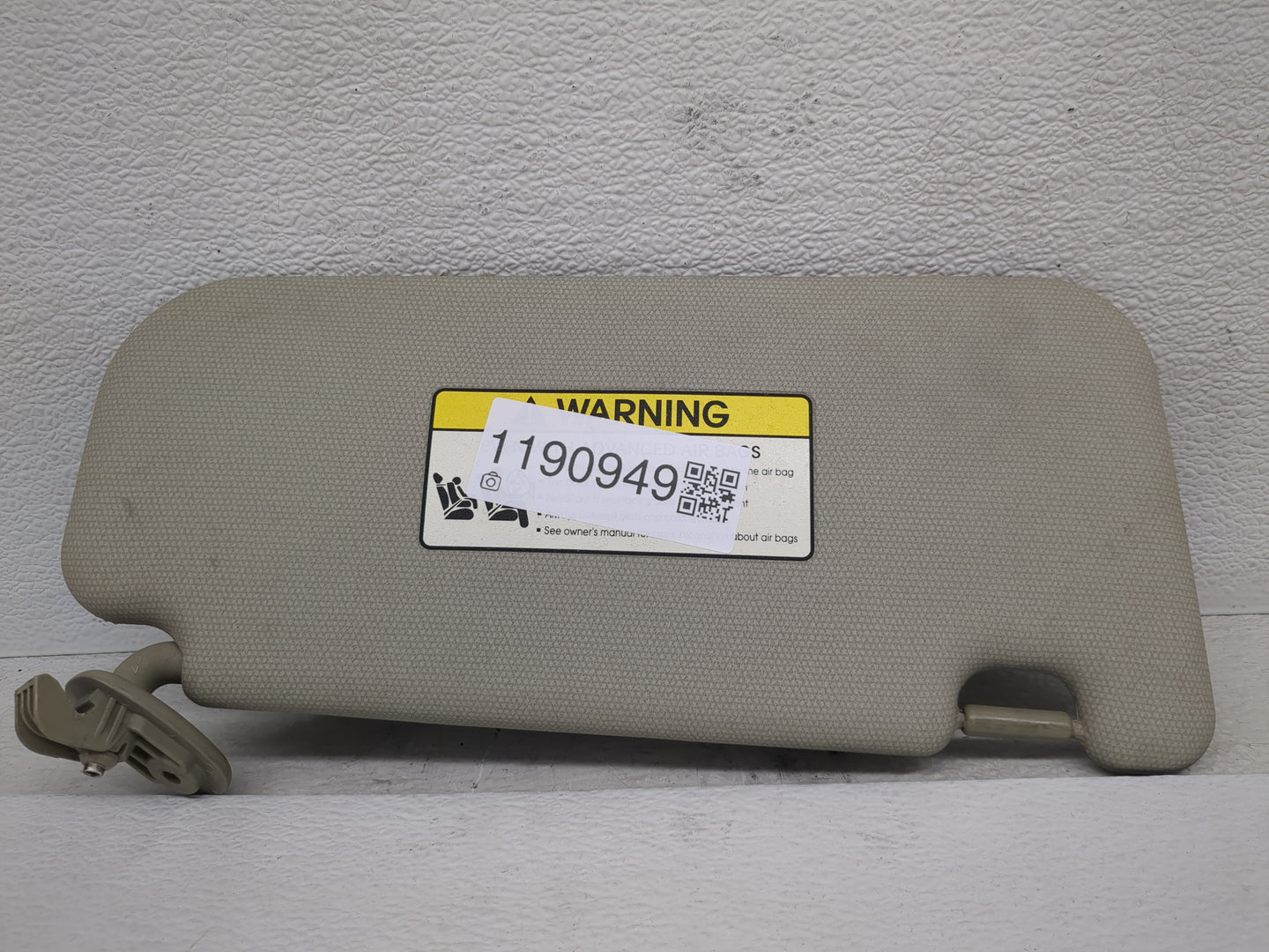 2012-2017 Kia Rio Sun Visor Shade Replacement Driver Left Mirror Fits Fits 2012 2013 2014 2015 2016 2017 OEM Used Auto Parts