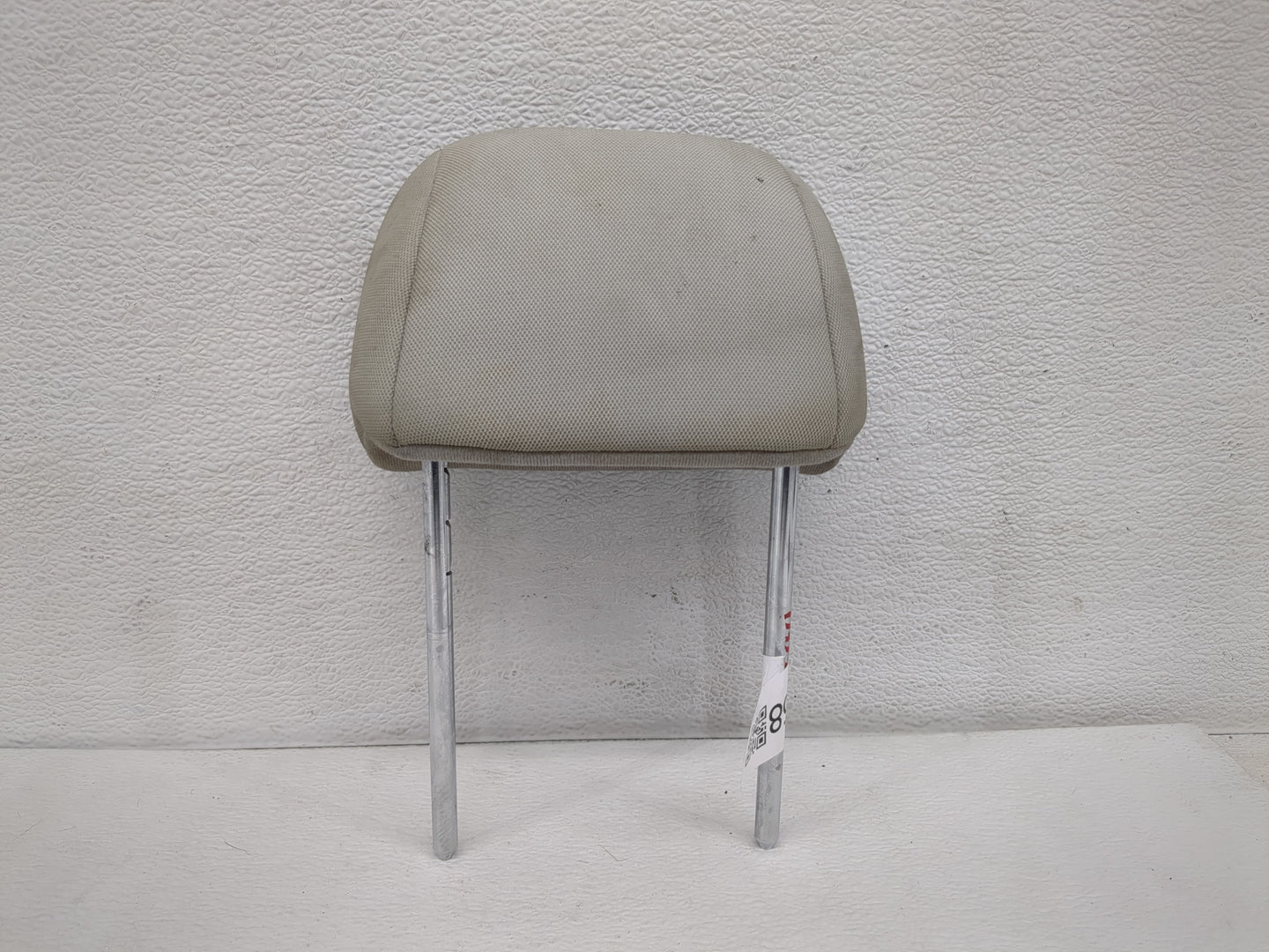 2012-2015 Kia Rio Headrest Head Rest Front Driver Passenger Seat Fits Fits 2012 2013 2014 2015 OEM Used Auto Parts - Oemused