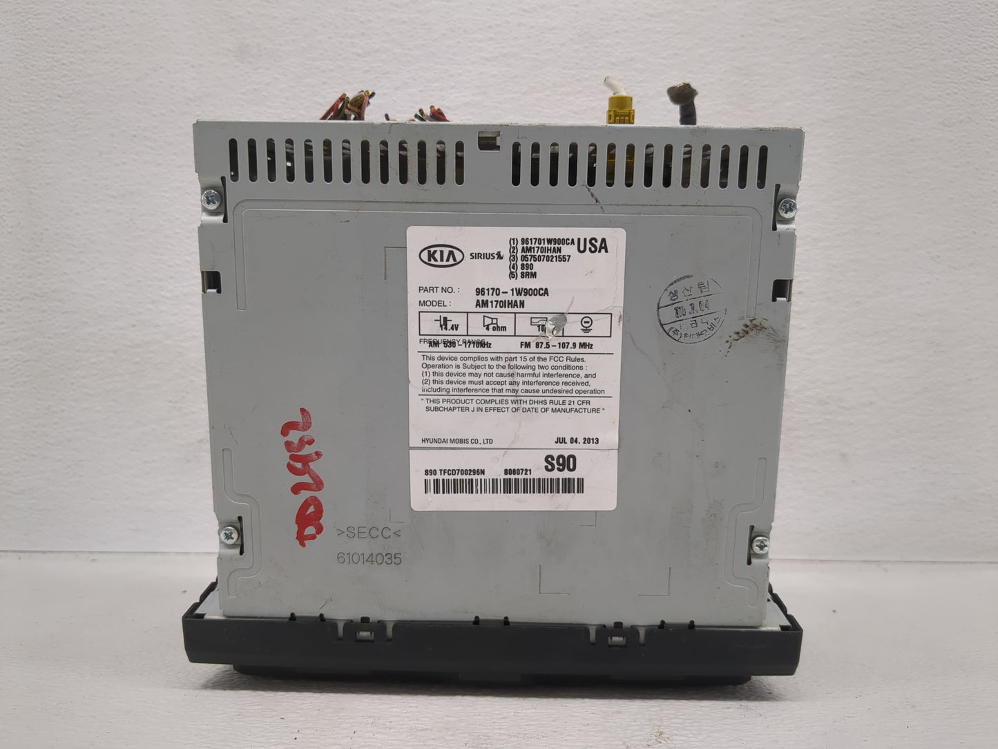 2012-2015 Kia Rio Radio AM FM Cd Player Receiver Replacement P/N:96170-1W900CA Fits Fits 2012 2013 2014 2015 OEM Used Auto P