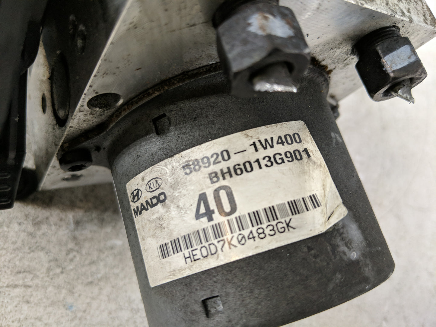 2012-2015 Kia Rio ABS Pump Control Module Replacement P/N:58920-1W400 BE6003G90S Fits Fits 2012 2013 2014 2015 OEM Used Auto