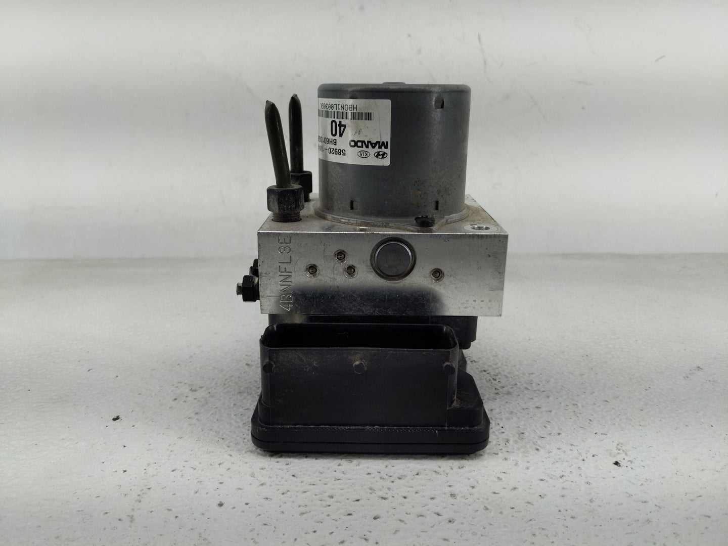 2012-2015 Kia Rio ABS Pump Control Module Replacement P/N:58920-1W400 Fits Fits 2012 2013 2014 2015 OEM Used Auto Parts - Oe