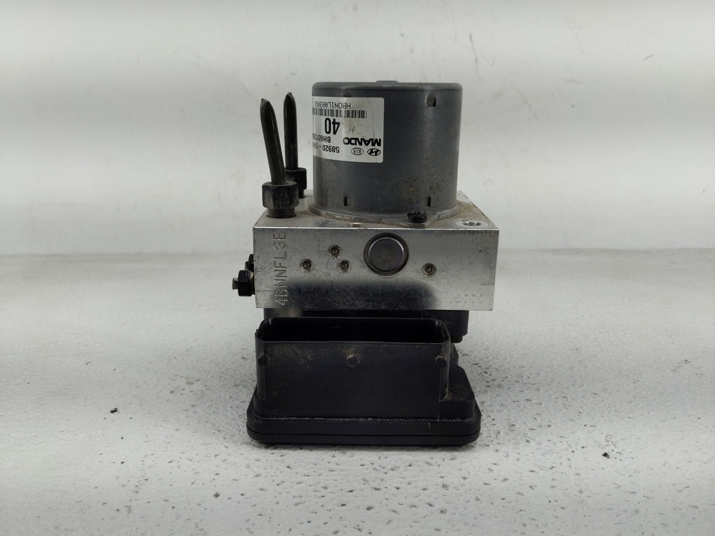 2012-2015 Kia Rio ABS Pump Control Module Replacement P/N:58920-1W400 Fits Fits 2012 2013 2014 2015 OEM Used Auto Parts - Oe