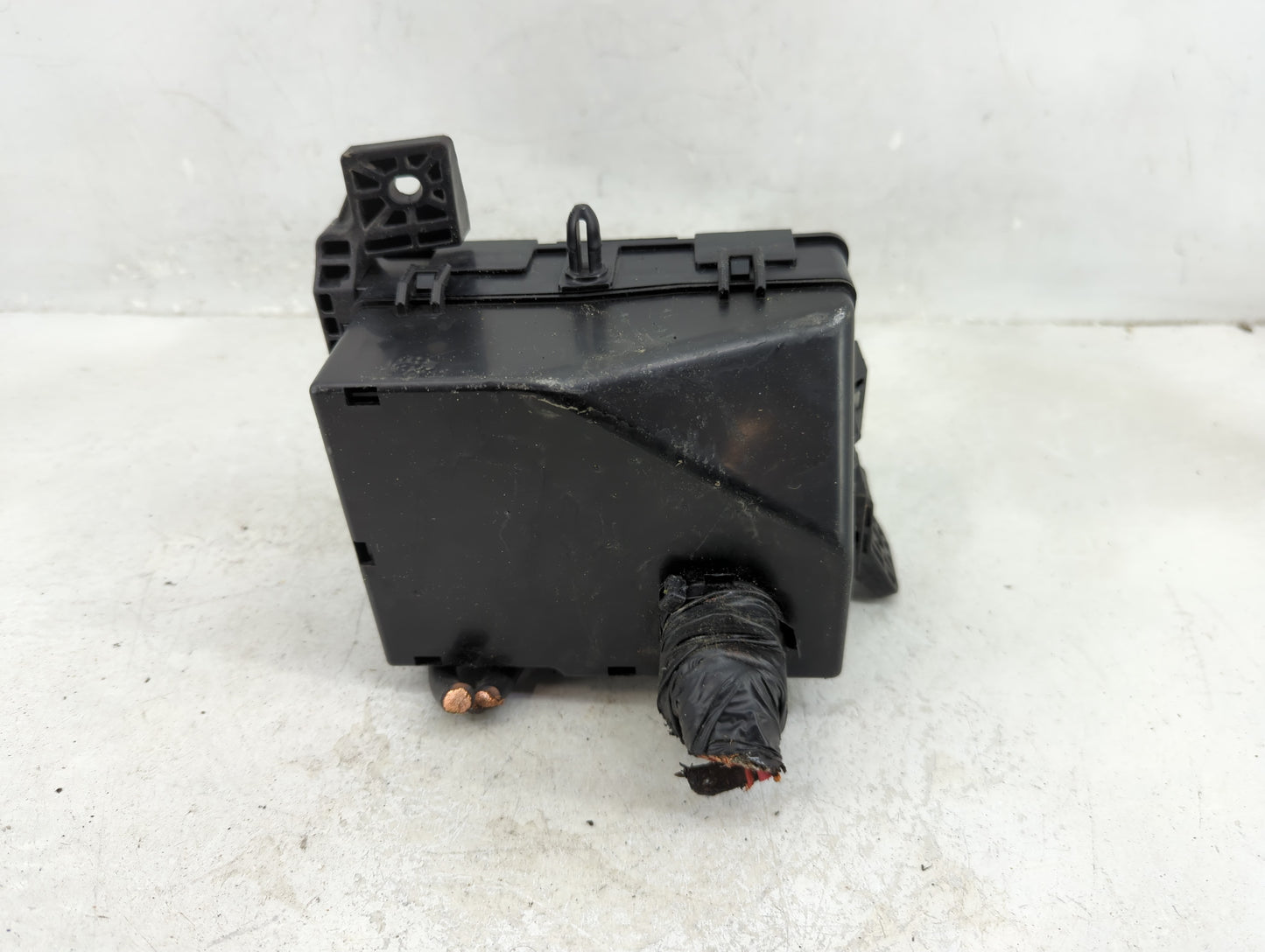 2012-2015 Kia Rio Fusebox Fuse Box Panel Relay Module P/N:91950-1W360 Fits Fits 2012 2013 2014 2015 OEM Used Auto Parts - Oe
