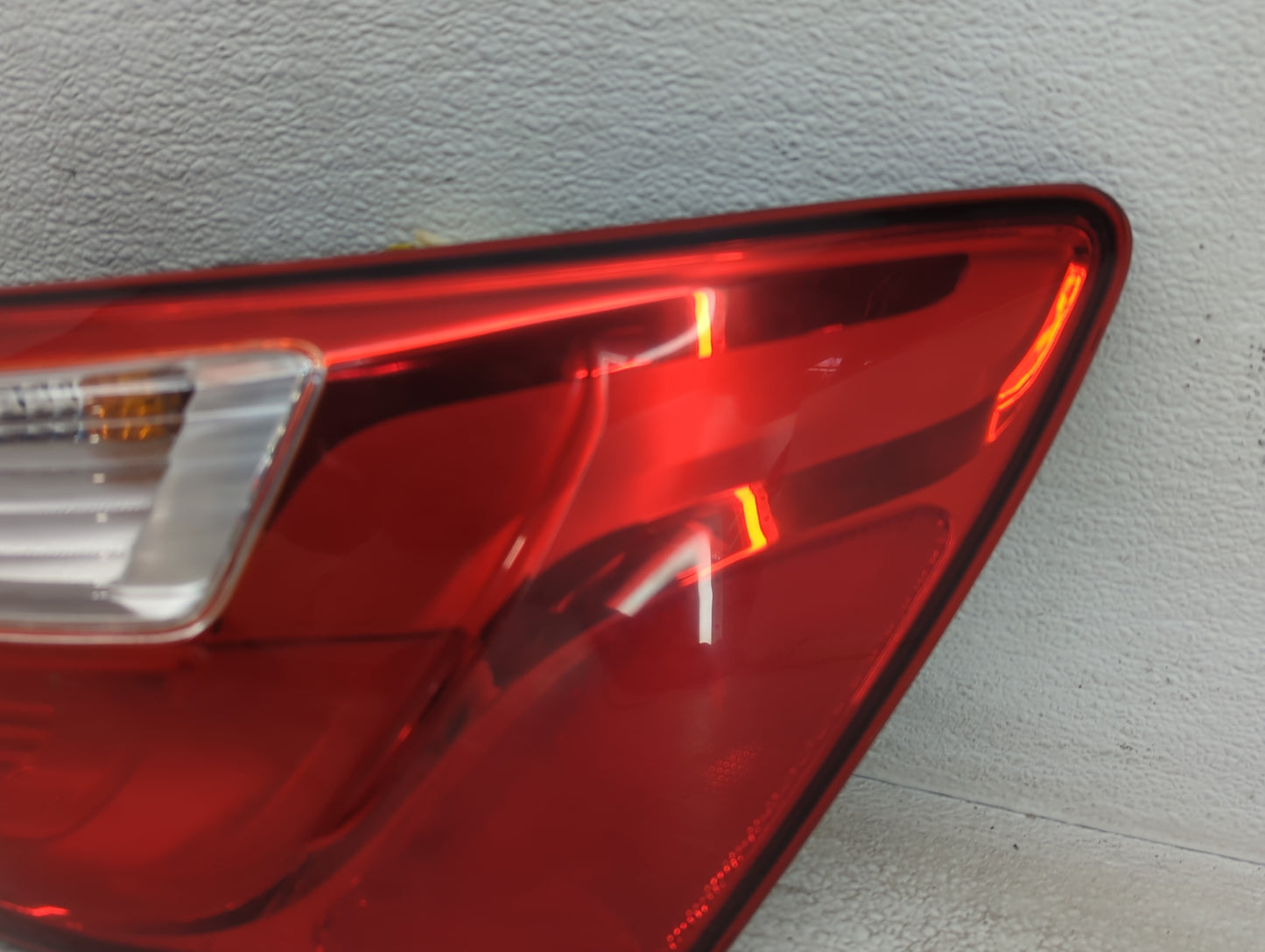2012-2017 Kia Rio Tail Light Assembly Passenger Right OEM P/N:92402-1W0 Fits Fits 2012 2013 2014 2015 2016 2017 OEM Used Aut