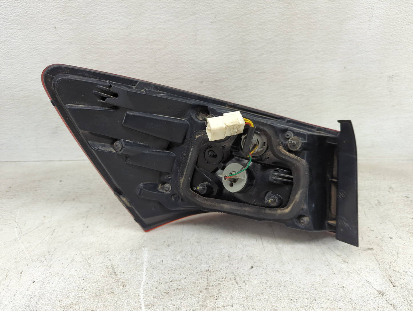 2012-2017 Kia Rio Tail Light Assembly Passenger Right OEM P/N:92402-1W0 Fits Fits 2012 2013 2014 2015 2016 2017 OEM Used Aut