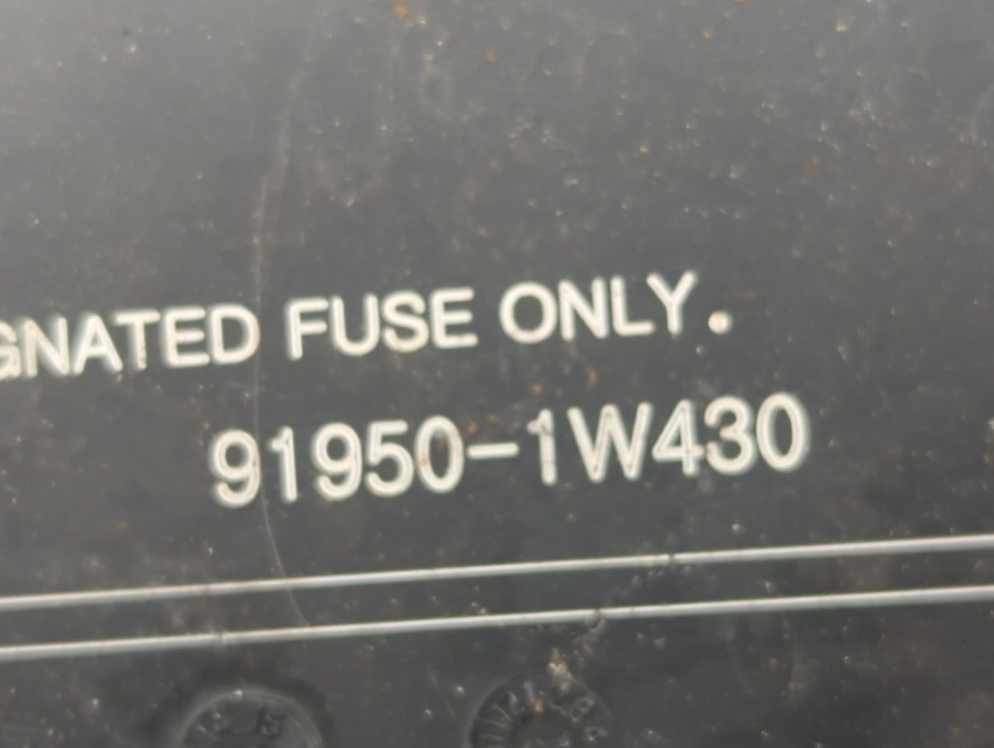 2012-2015 Kia Rio Fusebox Fuse Box Panel Relay Module P/N:91950-1W430 Fits Fits 2012 2013 2014 2015 OEM Used Auto Parts - Oe