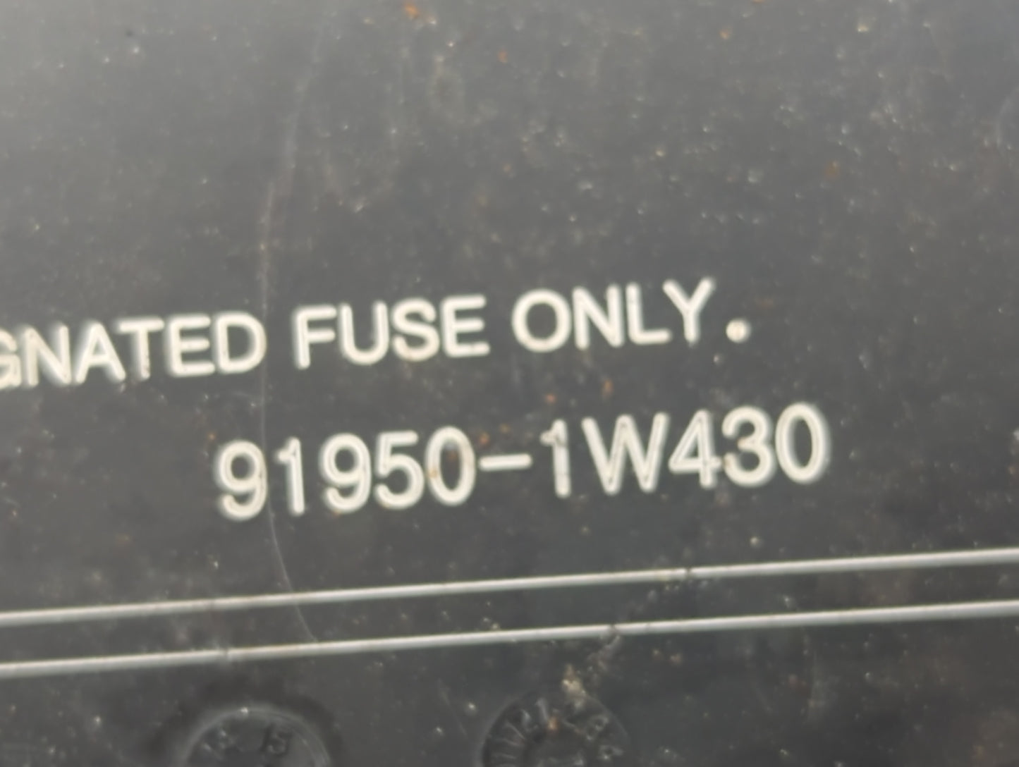 2012-2015 Kia Rio Fusebox Fuse Box Panel Relay Module P/N:91950-1W430 Fits Fits 2012 2013 2014 2015 OEM Used Auto Parts - Oe