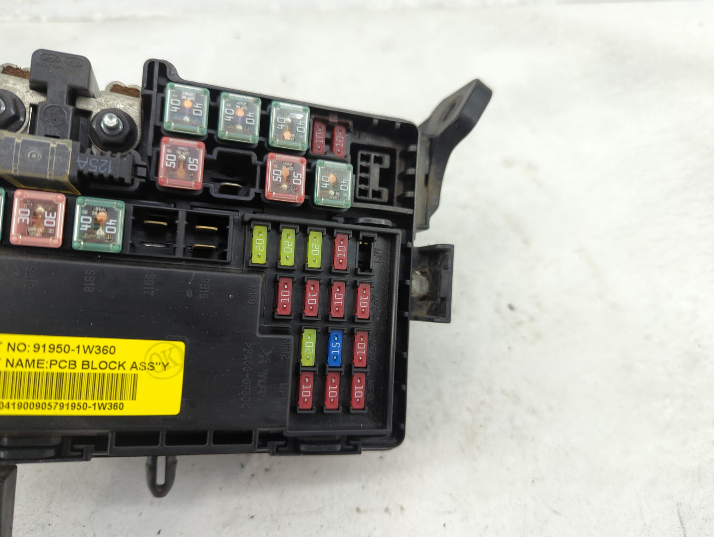 2012-2015 Kia Rio Fusebox Fuse Box Panel Relay Module P/N:91950-1W430 91950-1W350, 91950-1W360 Fits Fits 2012 2013 2014 2015