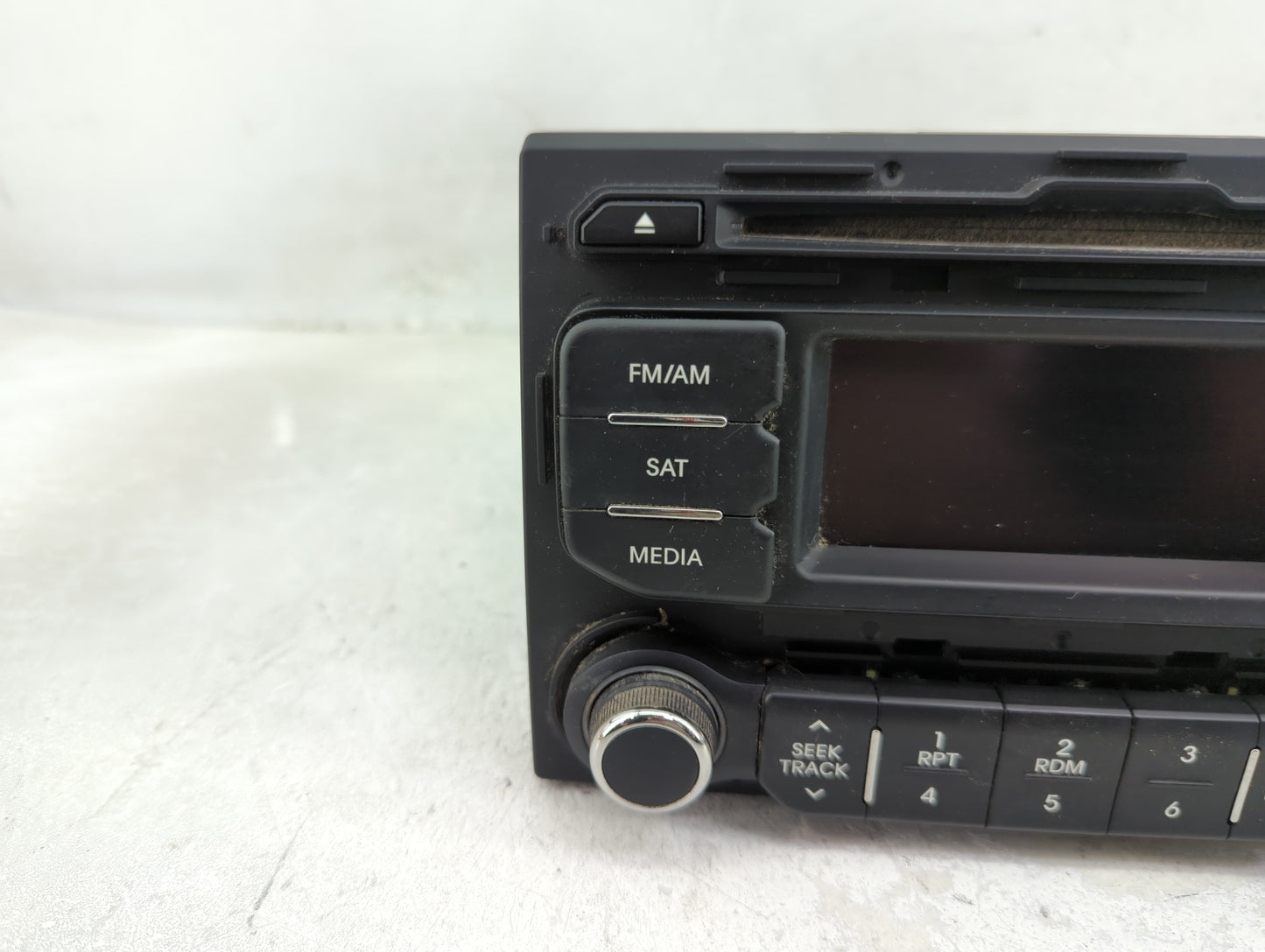2013 Kia Rio Radio AM FM Cd Player Receiver Replacement P/N:96170-1W900CA AM170IHAN Fits OEM Used Auto Parts - Oemusedautopa