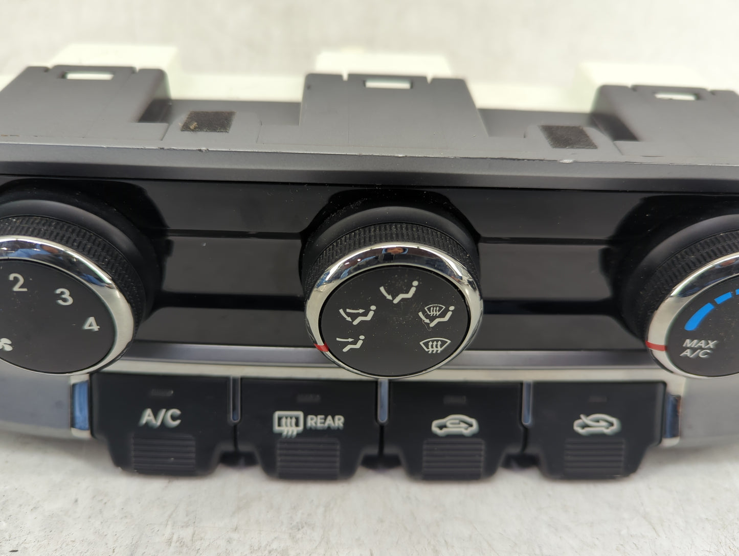 2012-2015 Kia Rio Climate Control Module Temperature AC/Heater Replacement P/N:97250-1W060 97250-1WXXX Fits OEM Used Auto Pa
