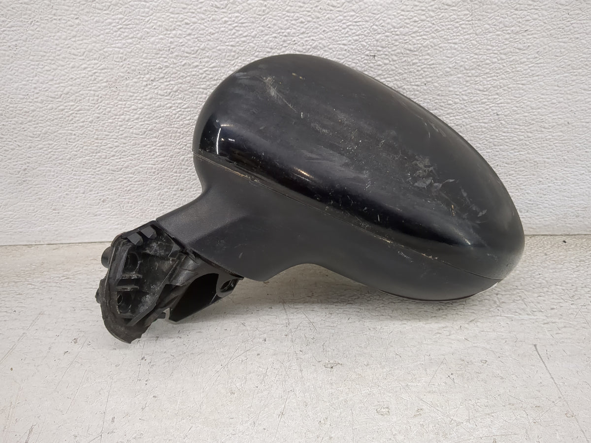 2013 Kia Rio Driver Side View Mirror - Left Door Mirror OEM Used - Oemusedautoparts1.com