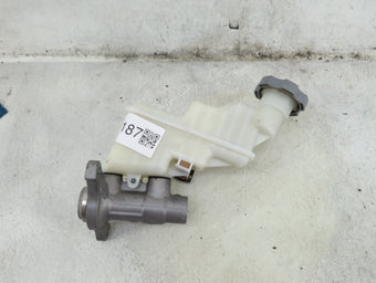 compare product 2012-2015 Kia Rio Brake Master Cylinder 1492187