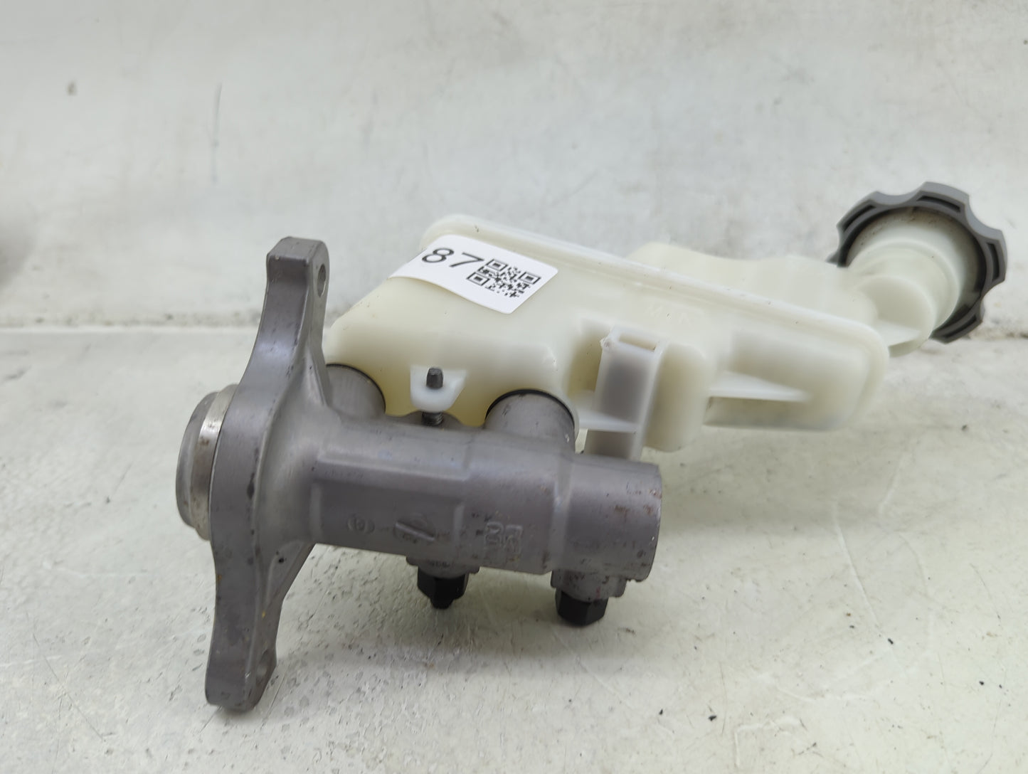 2012-2015 Kia Rio Brake Master Cylinder 1492187 - Oemusedautoparts1.com