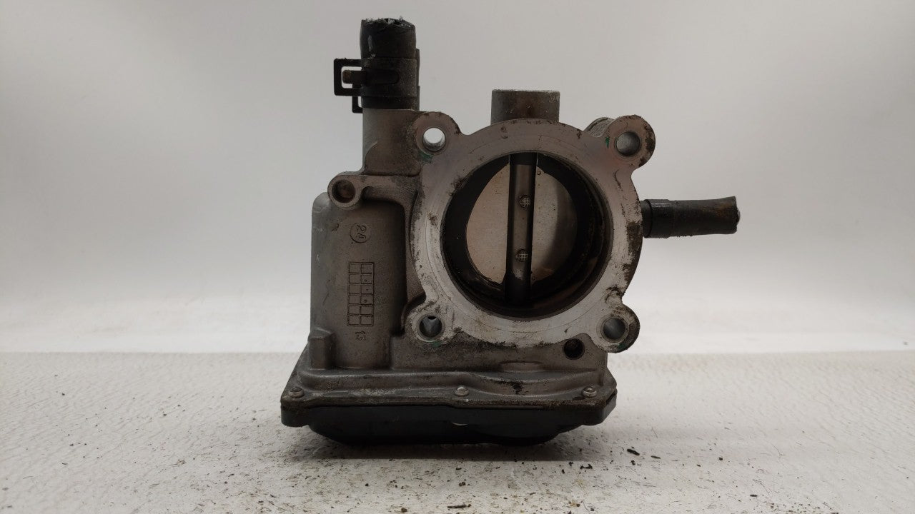 2012-2019 Kia Rio Throttle Body P/N:5302-1S02 35100-2B300 Fits Fits 2012 2013 2014 2015 2016 2017 2018 2019 OEM Used Auto Pa