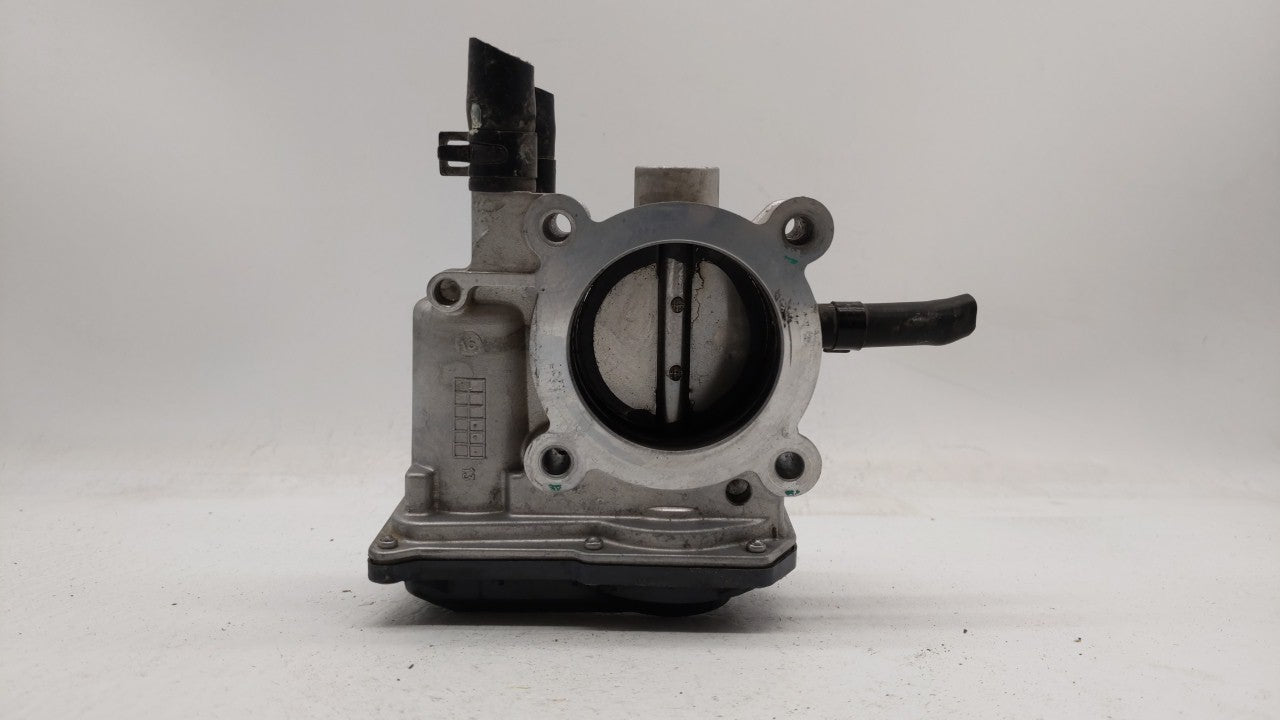 2012-2019 Kia Rio Throttle Body P/N:5302-1S02 35100-2B300 Fits Fits 2012 2013 2014 2015 2016 2017 2018 2019 OEM Used Auto Pa